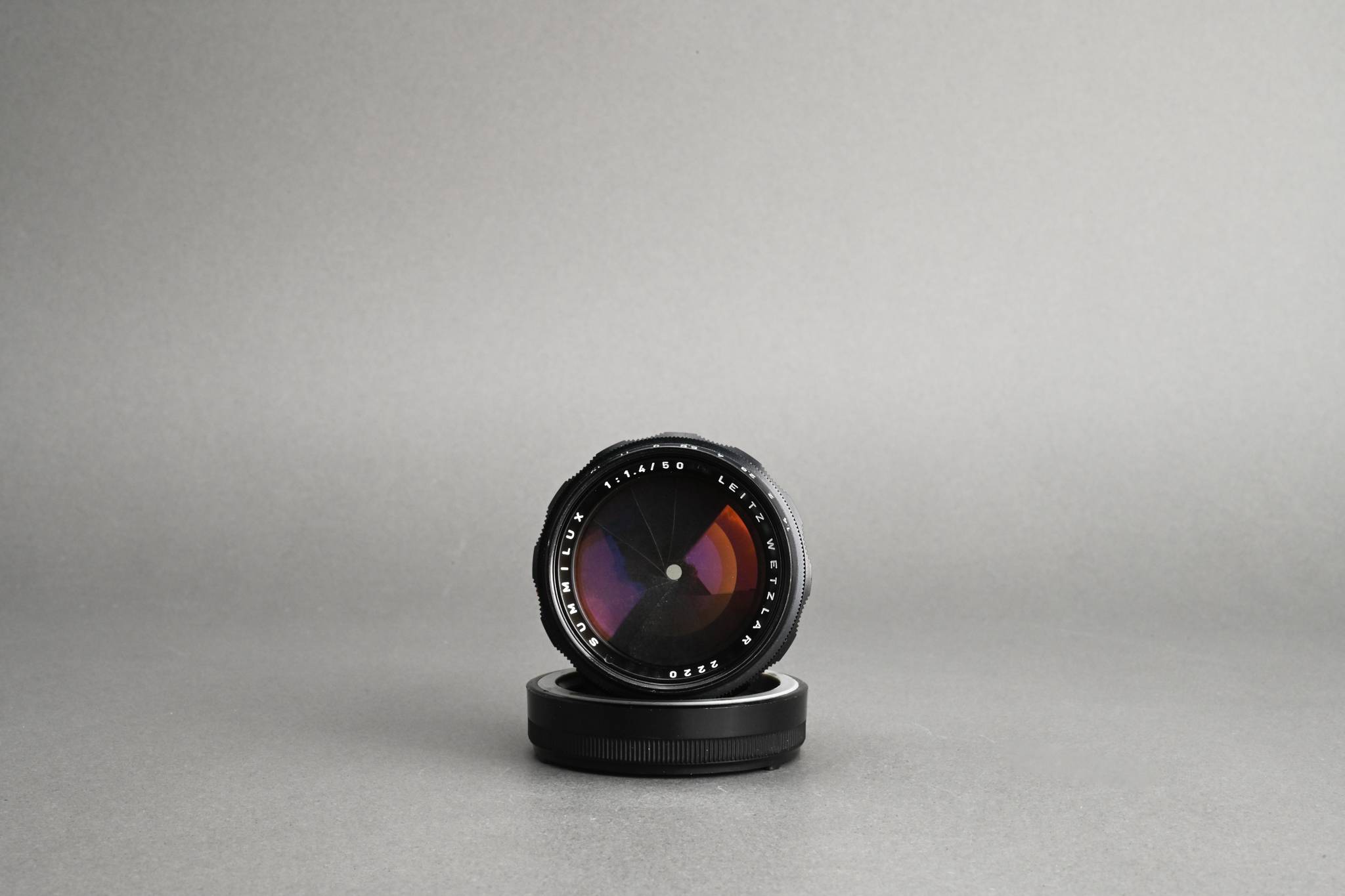 Picture of Leica Summilux-M 50mm f/1.4 Ver.2 Transition Black Paint