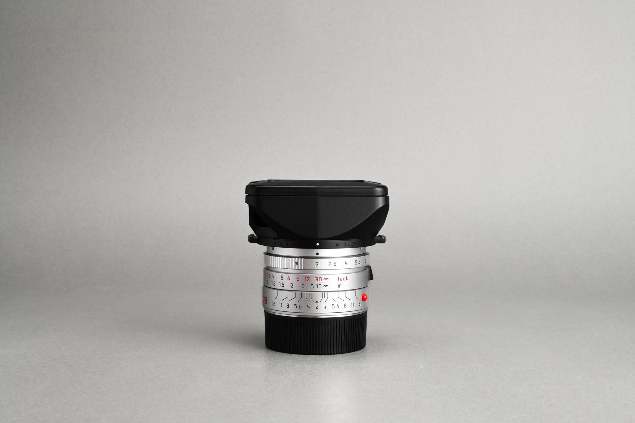 Picture of Leica Summicron-M 28mm f/2 ASPH Ver.1 Silver Chrome