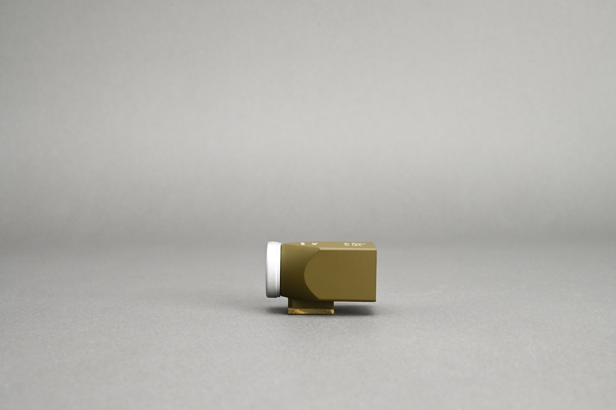 Picture of Leica 21mm Brightline Viewfinder Kanto Repainted Olive Green
