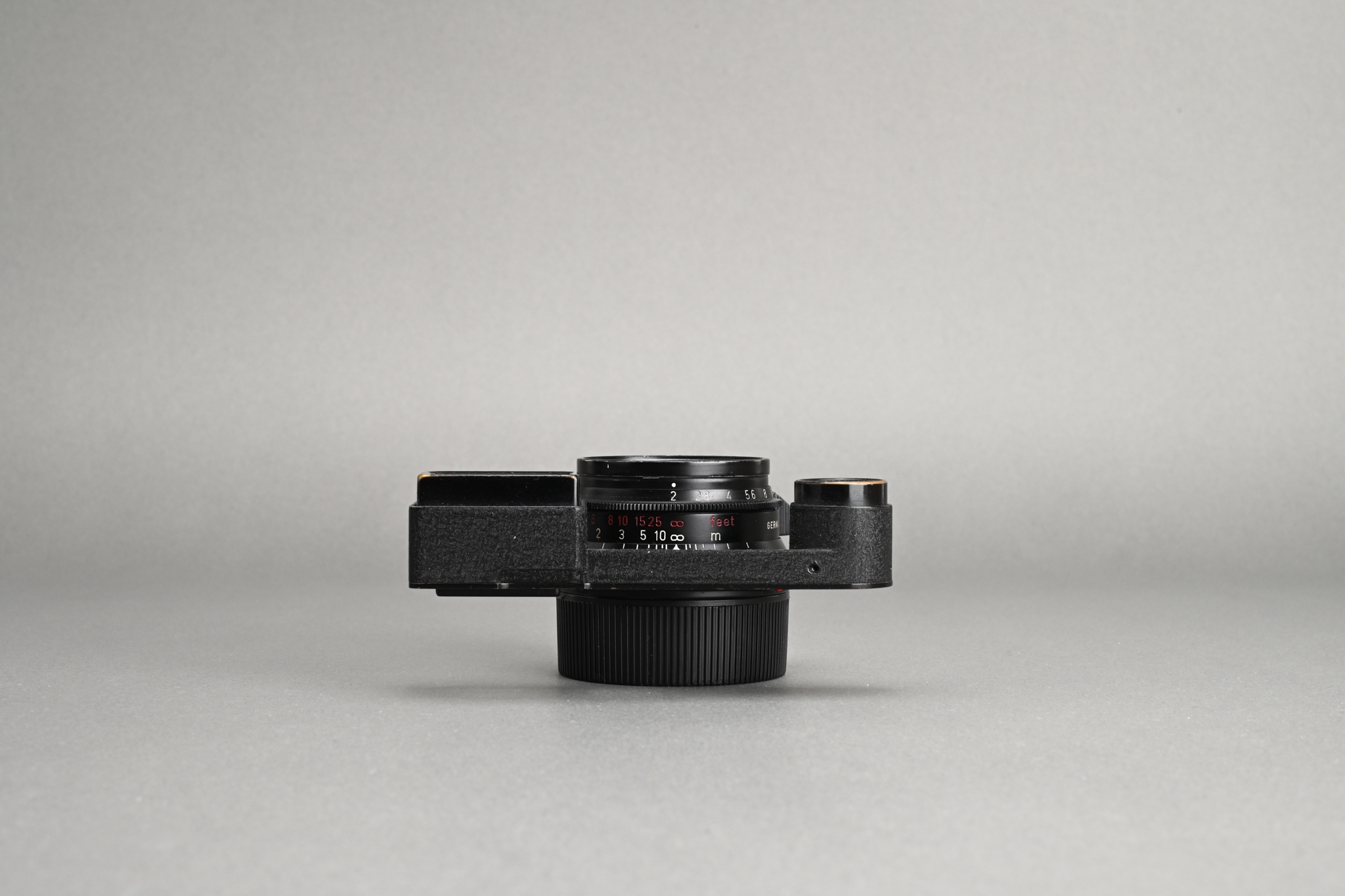 Picture of Leica Summicron-M 35mm f/2 Ver.1 8-Element Black M3