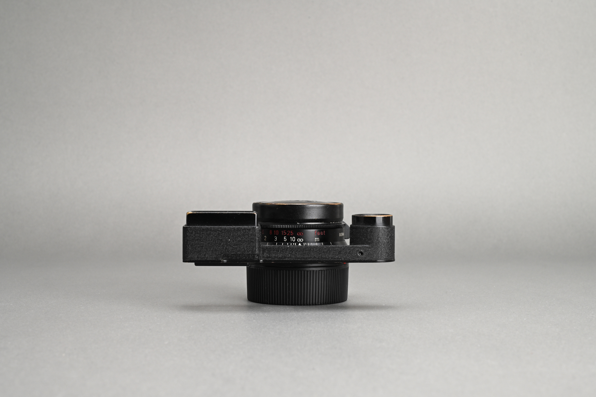 Picture of Leica Summicron-M 35mm f/2 Ver.1 8-Element Black M3