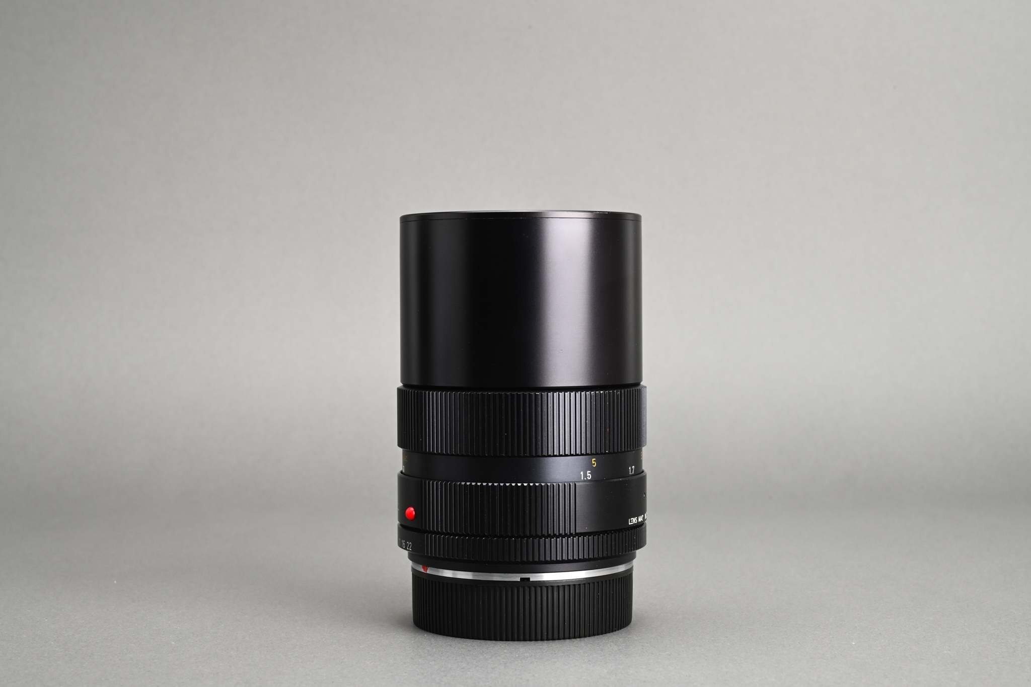 Picture of Leica Elmarit-R 135mm f/2.8 3-CAM