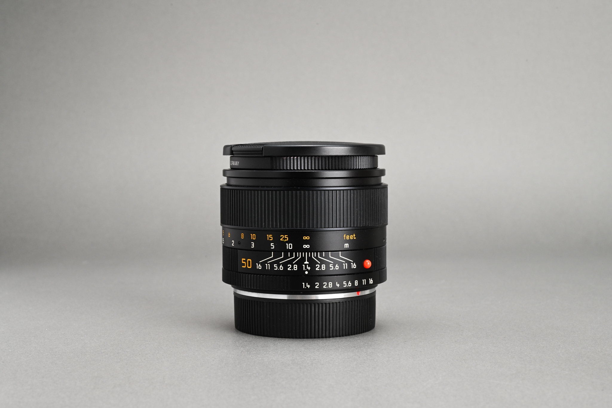 Picture of Leica Summilux-R 50mm f/1.4 E60 ROM