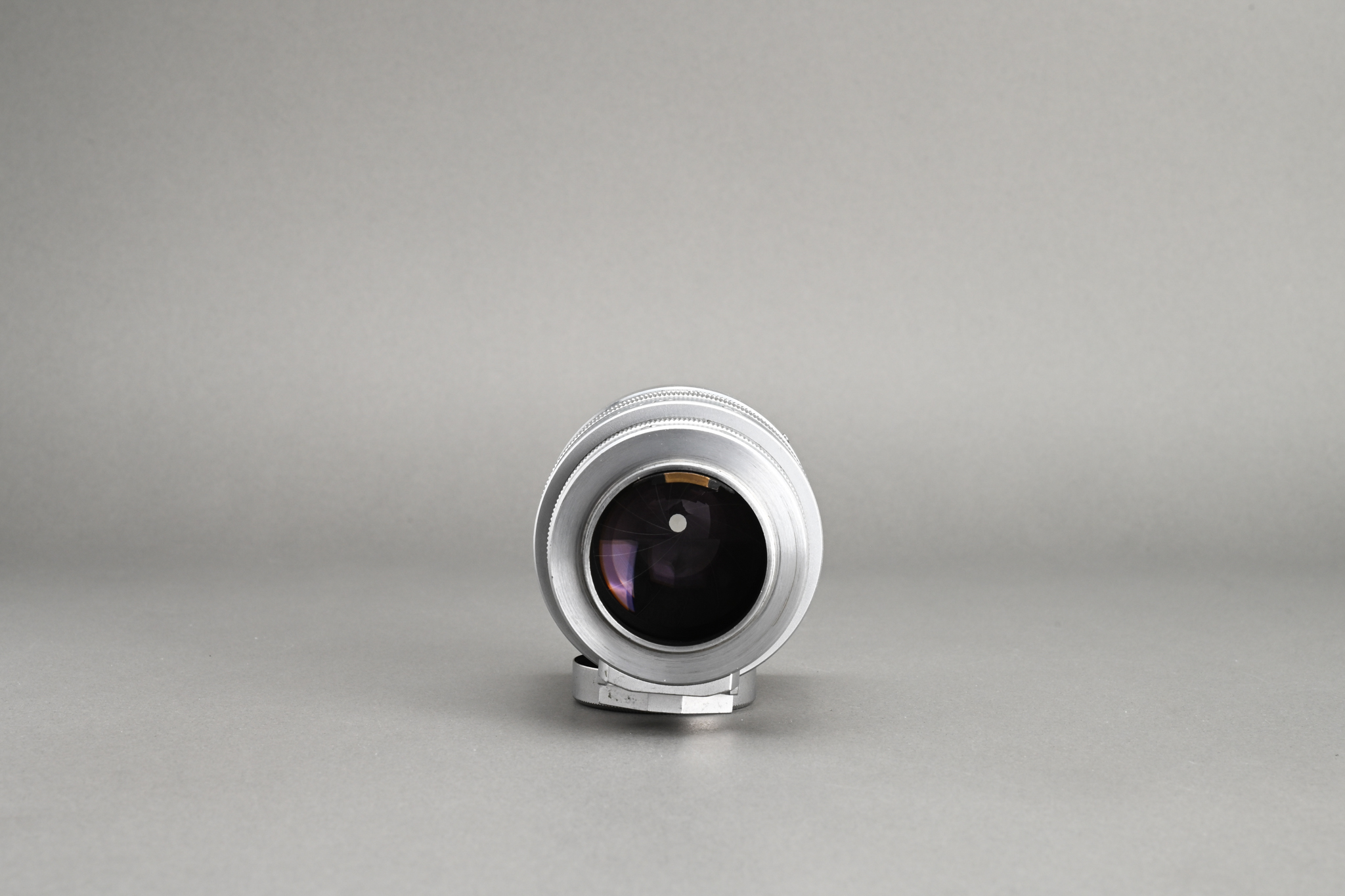 Picture of Leica Summarex 85mm f/1.5 Silver Chrome LTM