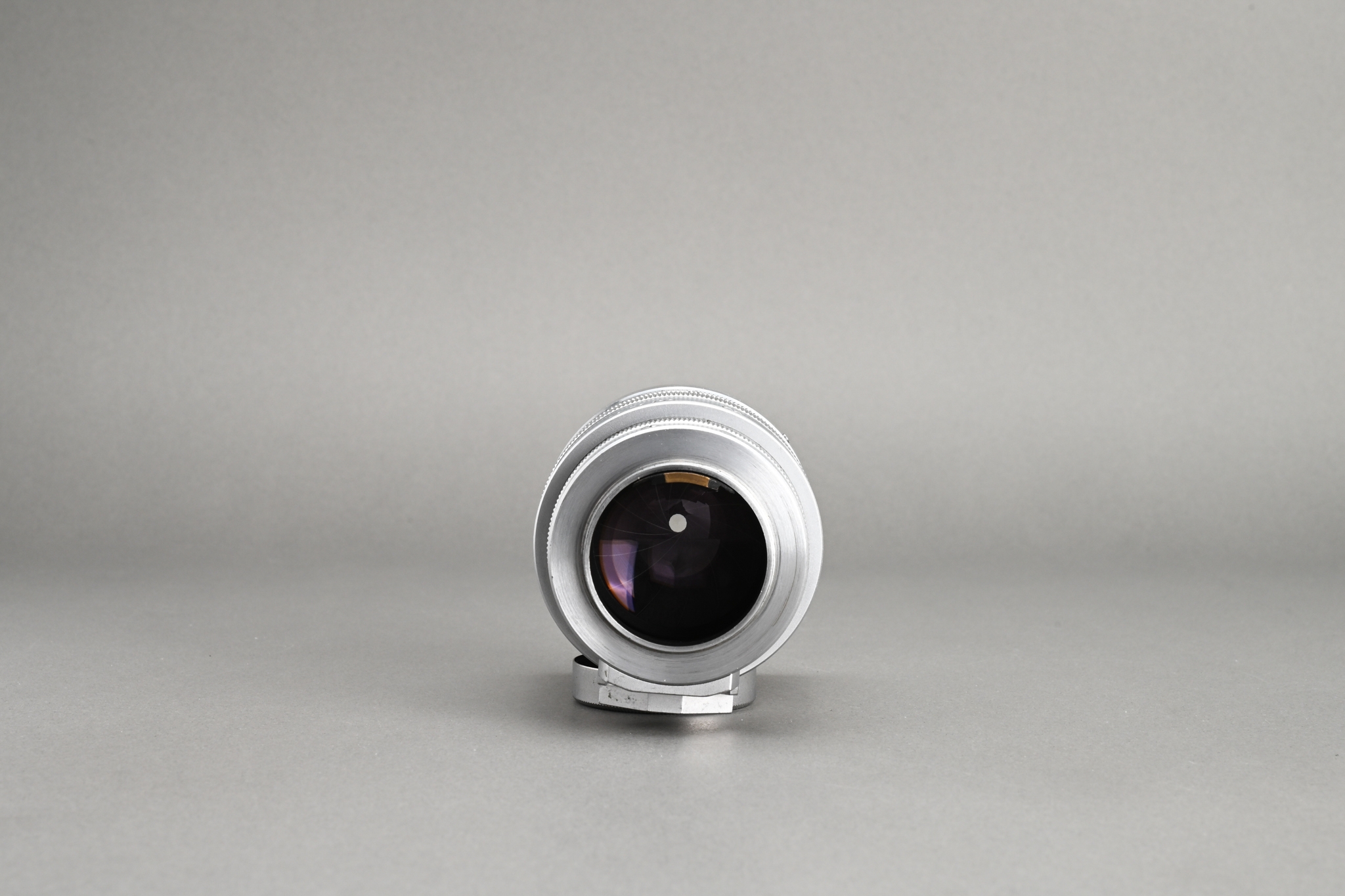 Picture of Leica Summarex 85mm f/1.5 Silver Chrome LTM