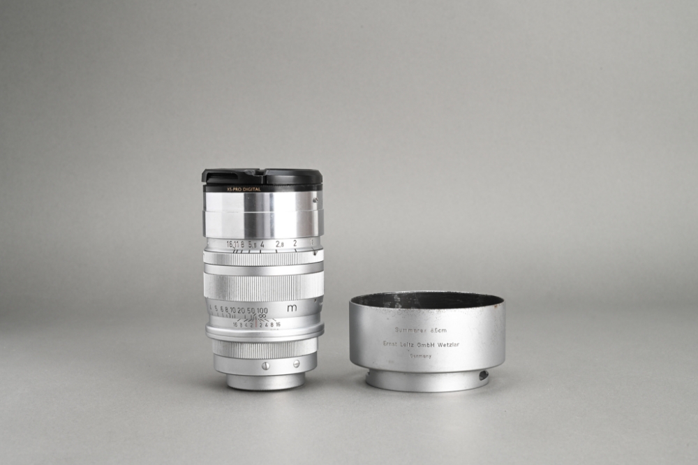 Picture of Leica Summarex 85mm f/1.5 Silver Chrome LTM