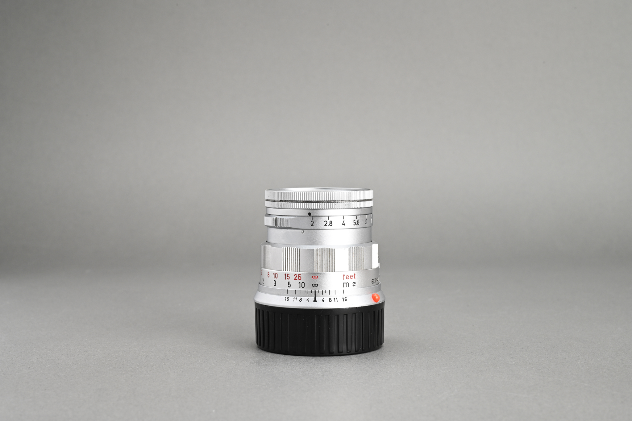 Picture of Leica Summicron-M 50mm f/2 Rigid Ver.2 Silver