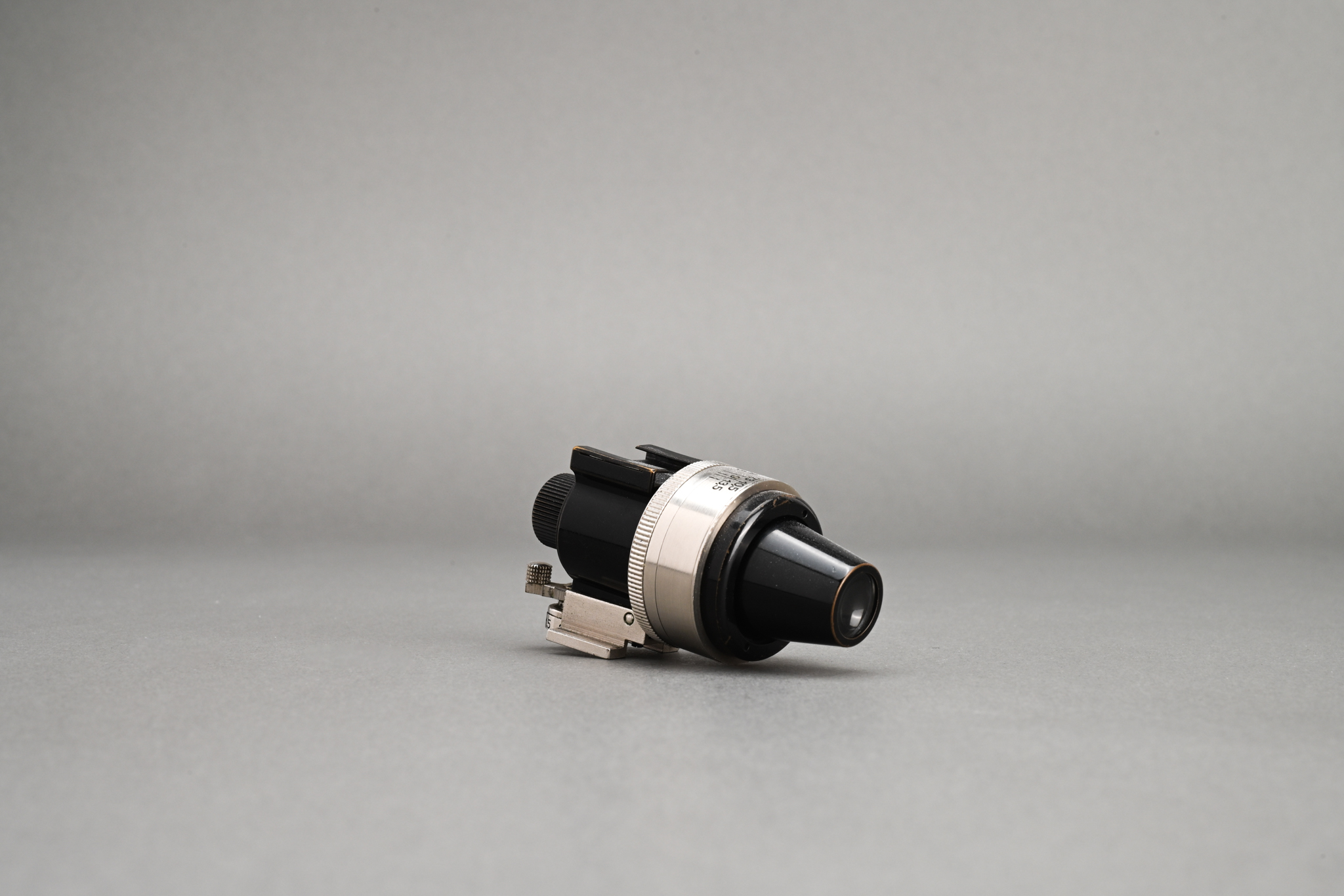 Picture of Leica VIDOM Black Paint Nickel Zoom View Finder