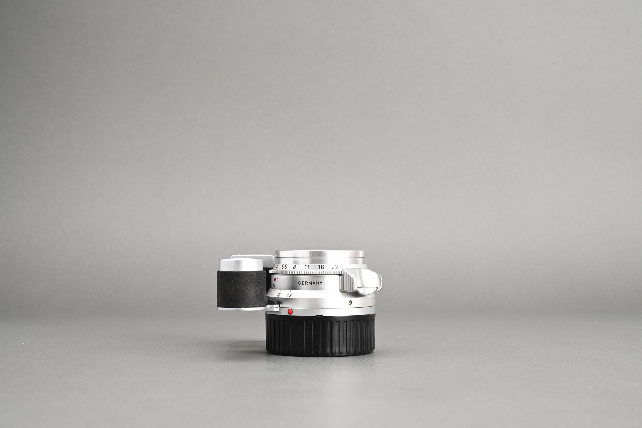 Picture of Leica Summaron-M 35mm f/2.8 M3 Silver Chrome