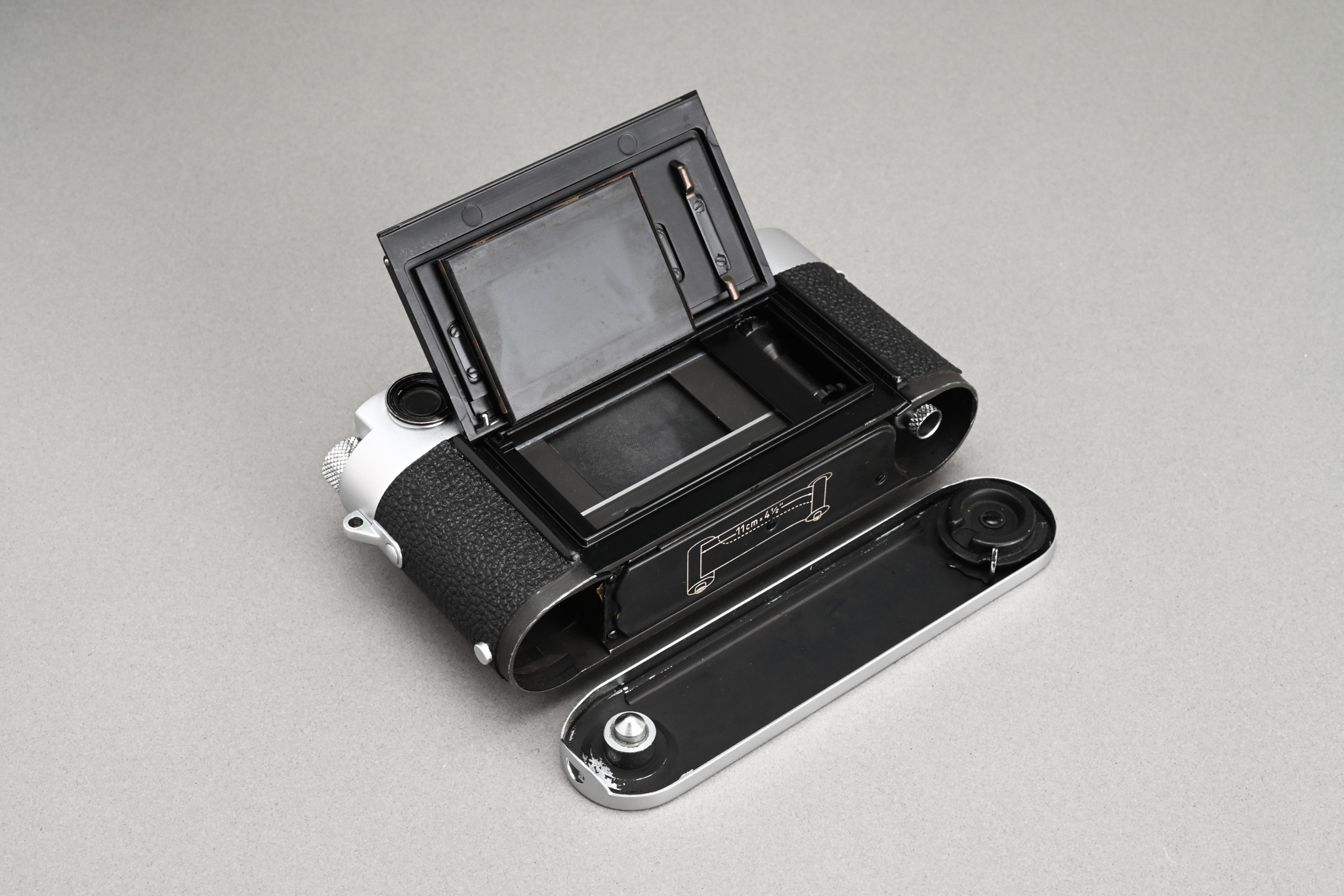Picture of Leica M3 Corner Early Silver Chrome