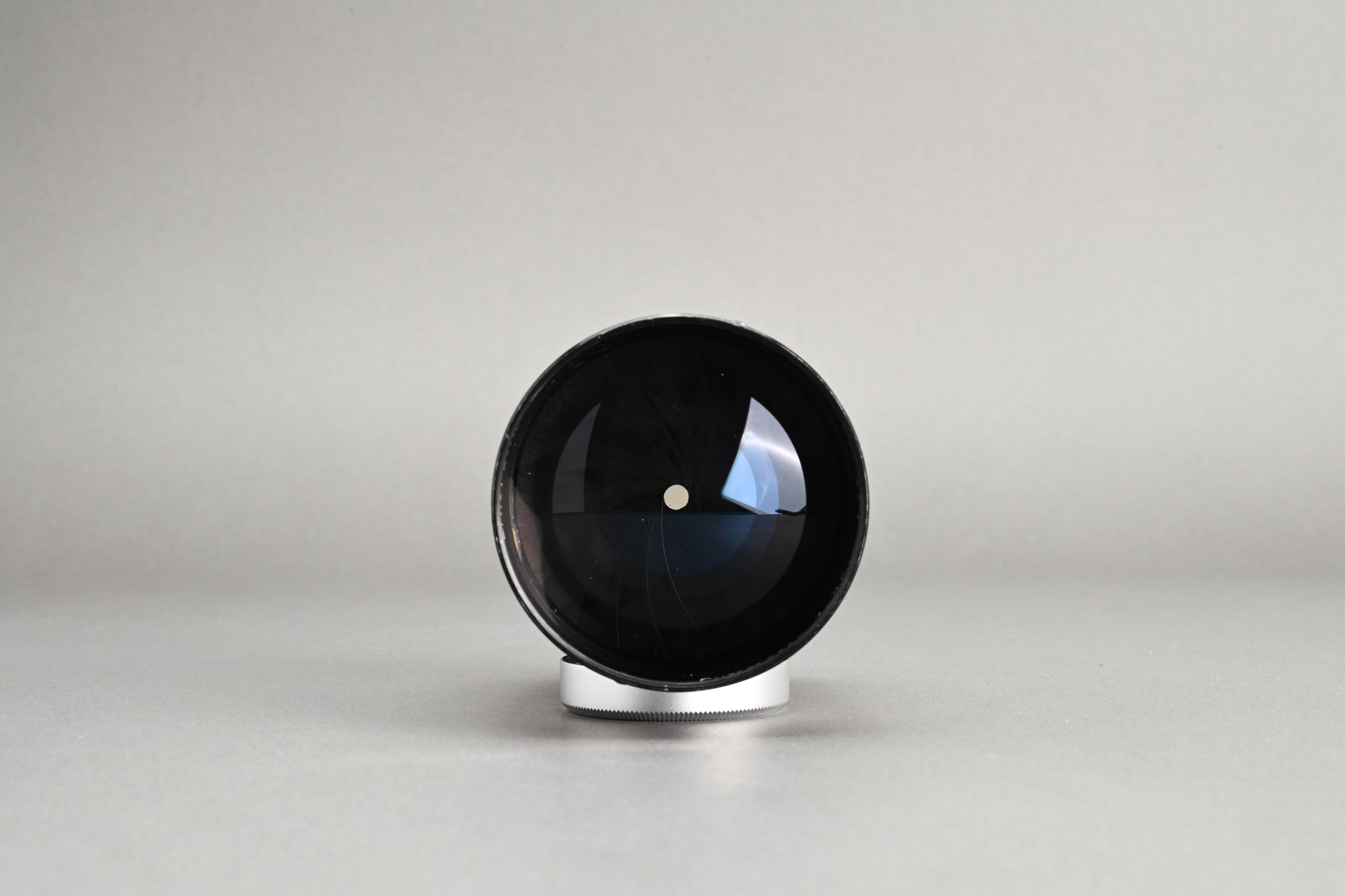 Picture of Leica Summarex 85mm f/1.5 Black Paint LTM