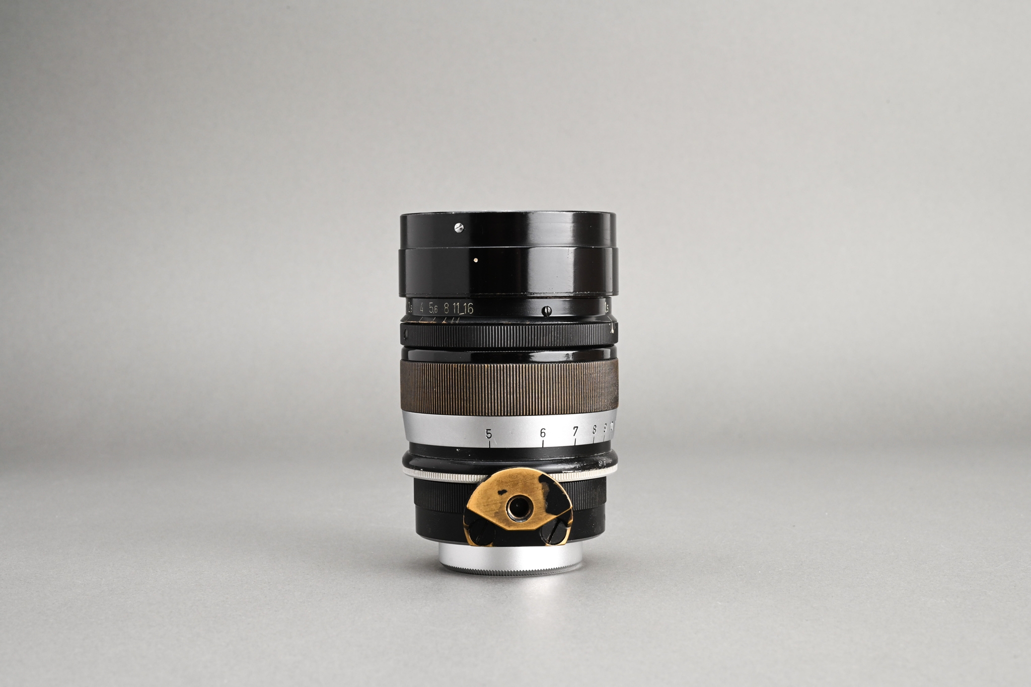 Picture of Leica Summarex 85mm f/1.5 Black Paint LTM