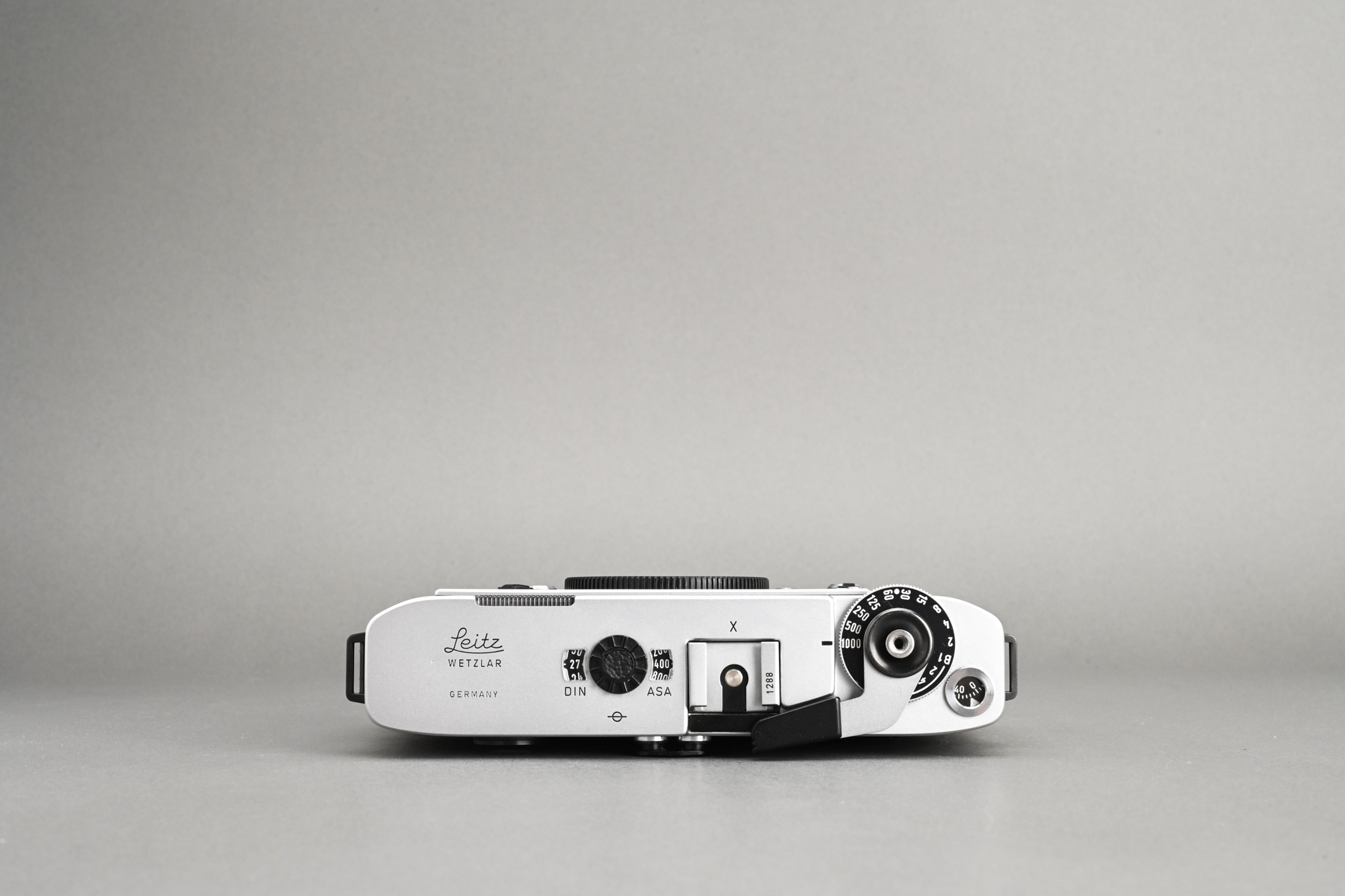 Picture of Leica M5 Silver Chrome 3 Lug