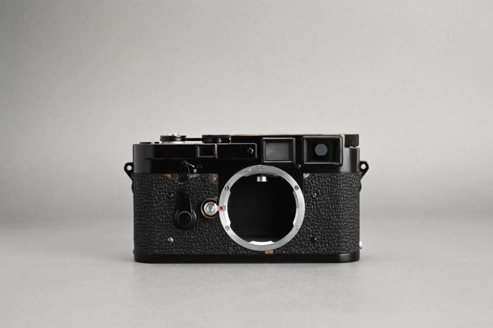 Picture of Leica M3 Early Double Stroke Repainted Black Paint