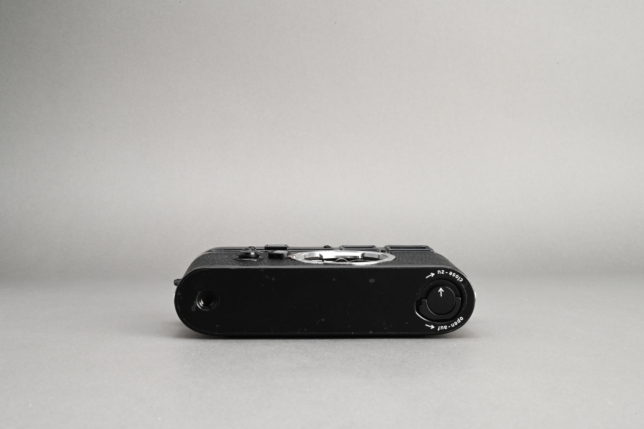 Picture of Leica M3 Black Repaint (Replaced Leather)