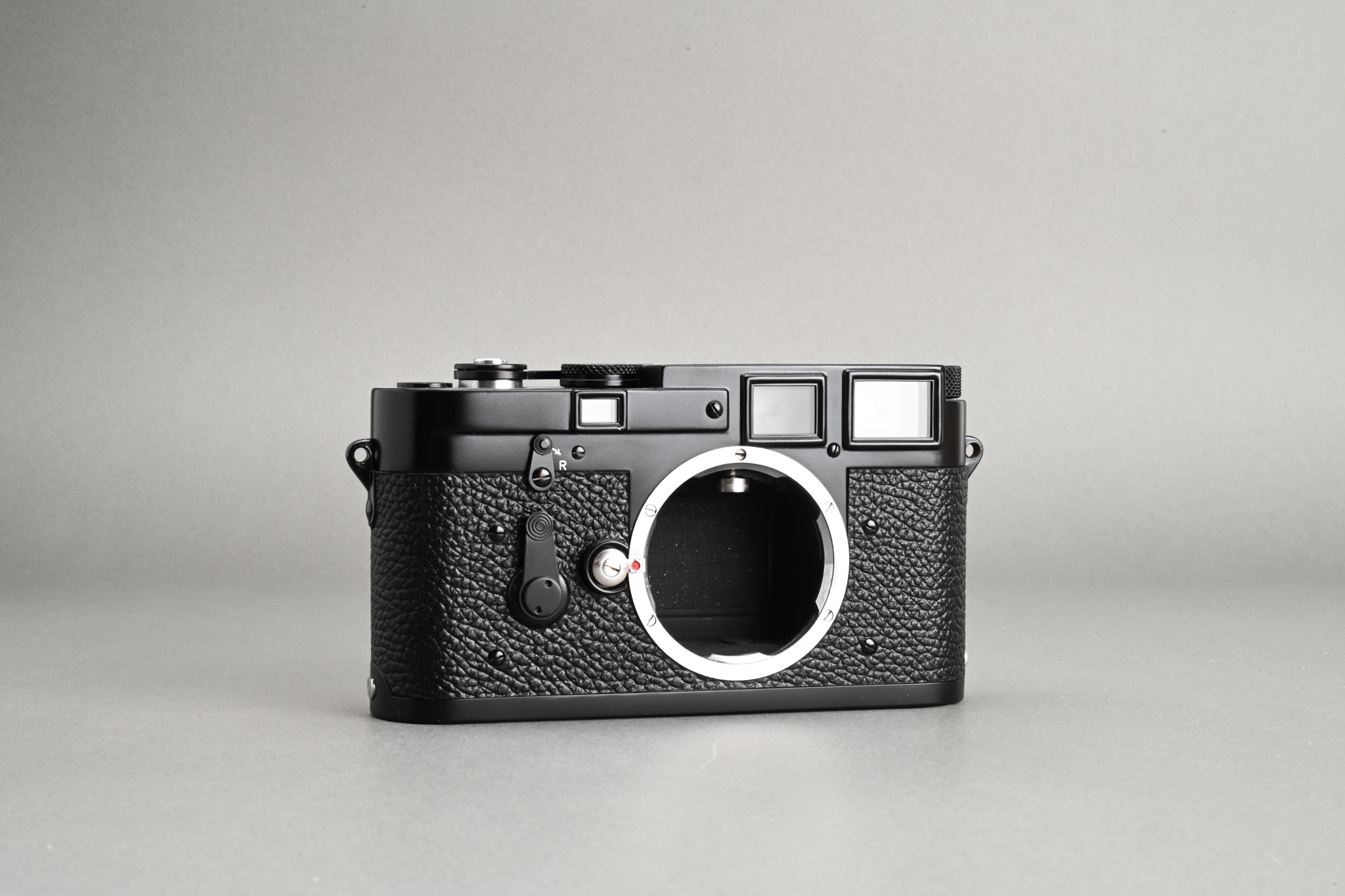 Picture of Leica M3 Black Repaint (Replaced Leather)