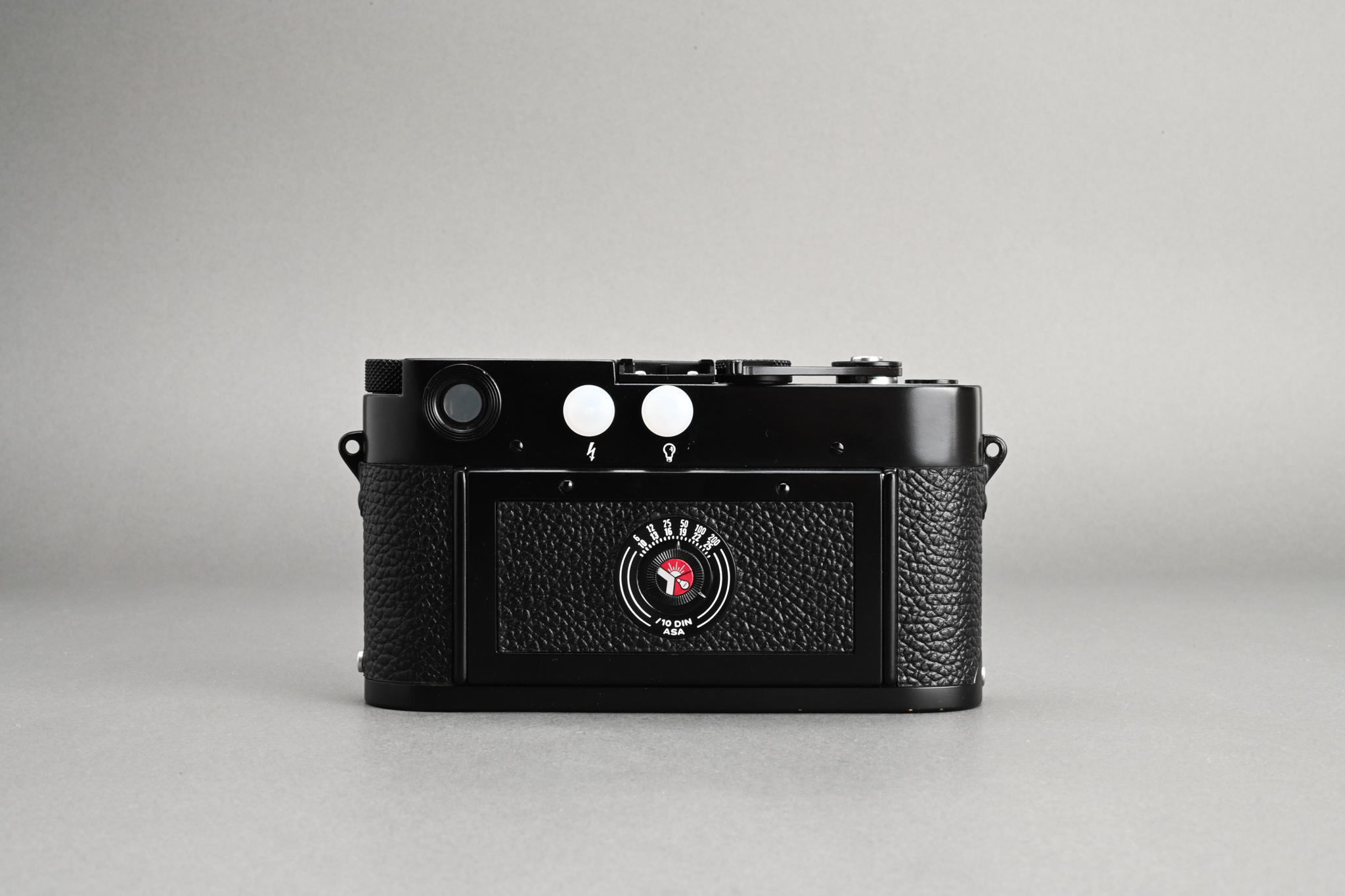 Picture of Leica M3 Black Repaint (Replaced Leather)