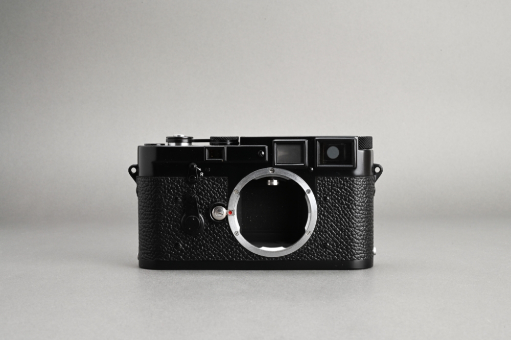 Picture of Leica M3 Black Repaint (Replaced Leather)