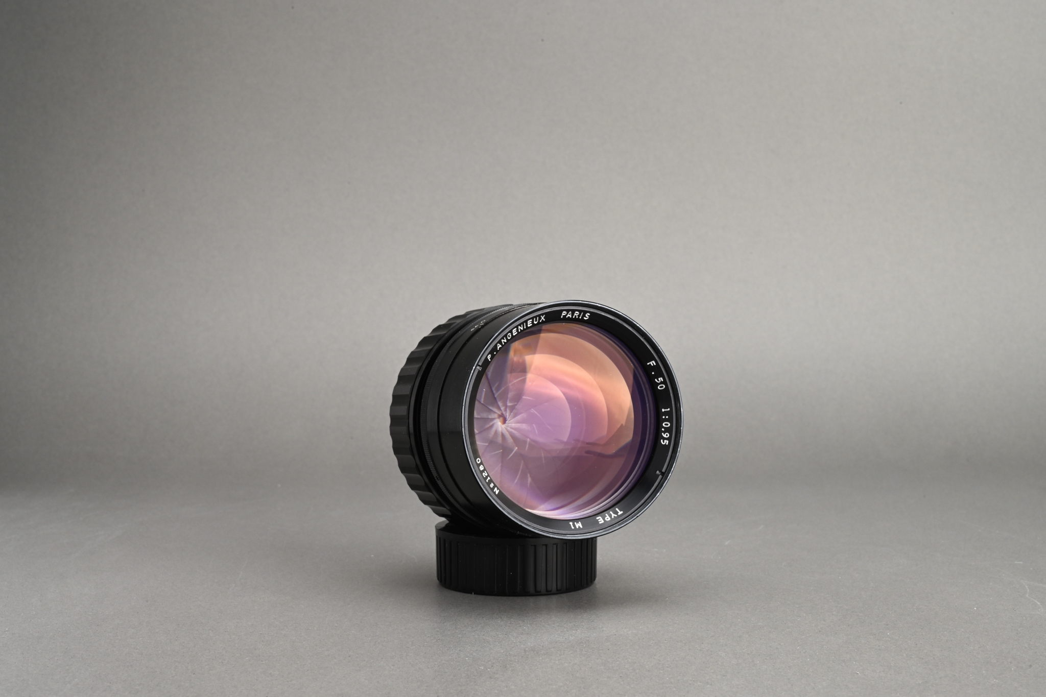 Picture of Angenieux Type M1 50mm f/0.95 Modified to Leica M