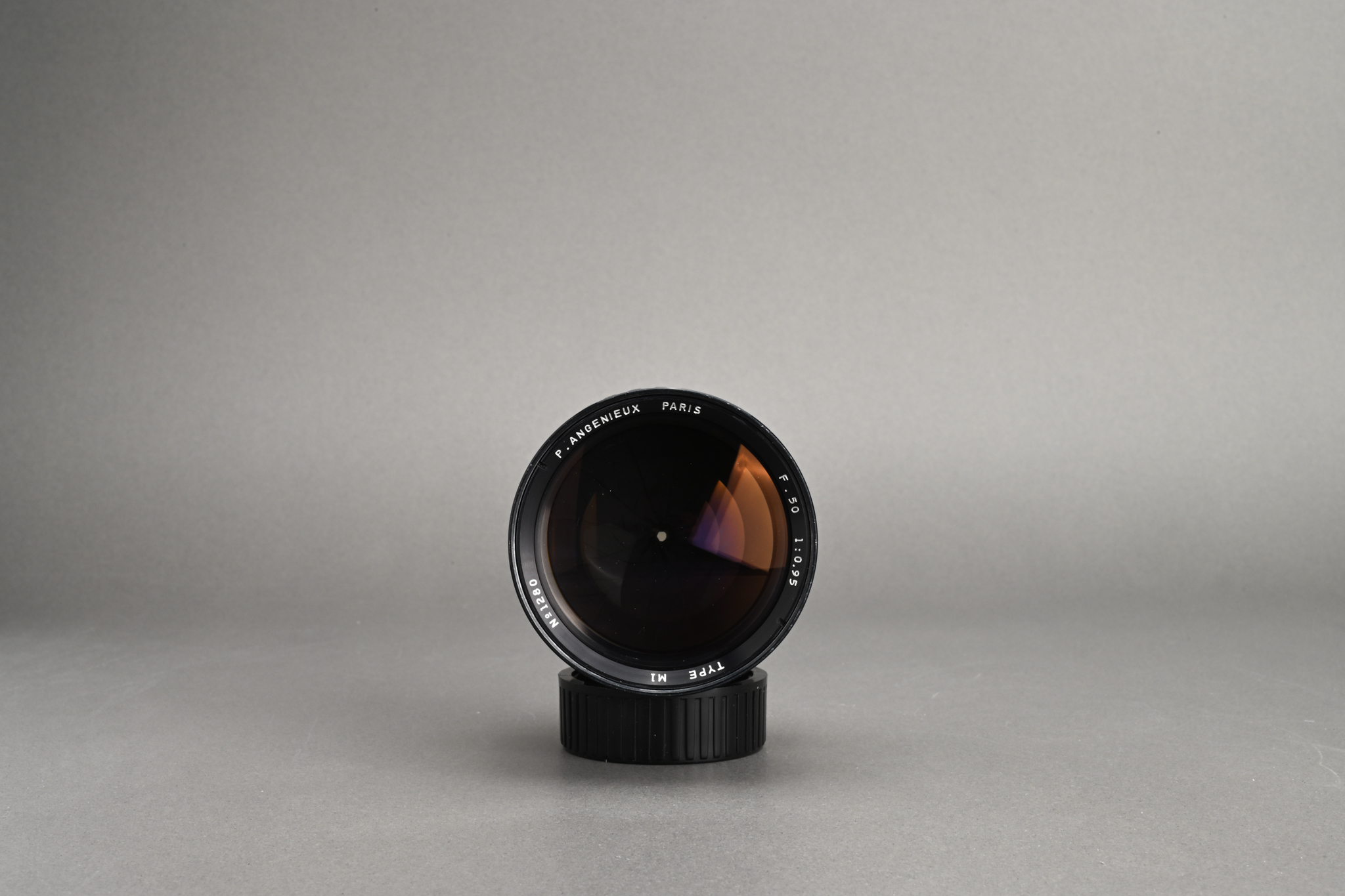 Picture of Angenieux Type M1 50mm f/0.95 Modified to Leica M