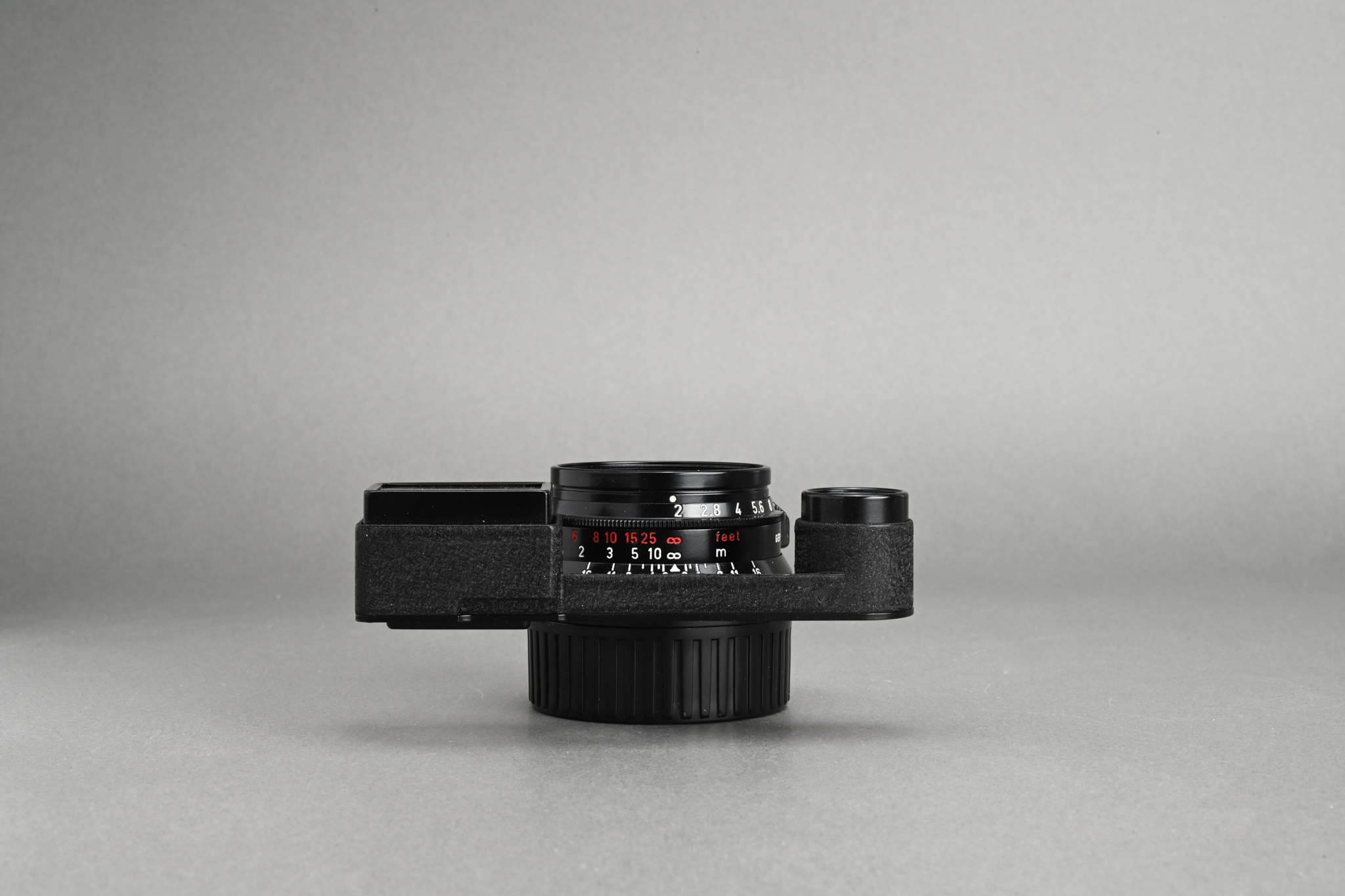 Picture of Leica Summicron-M 35mm f/2 Ver.1 8-Element Kanto Repaint M3