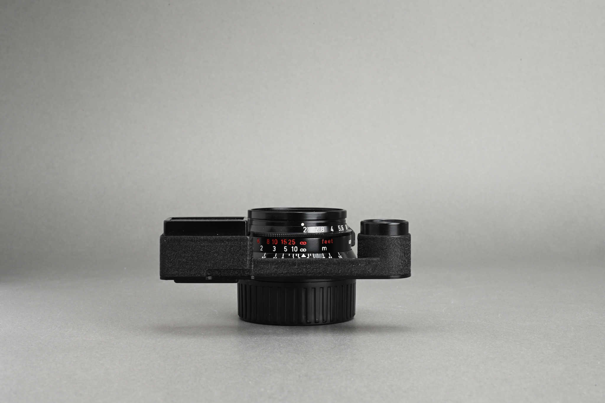 Picture of Leica Summicron-M 35mm f/2 Ver.1 8-Element Kanto Repaint M3