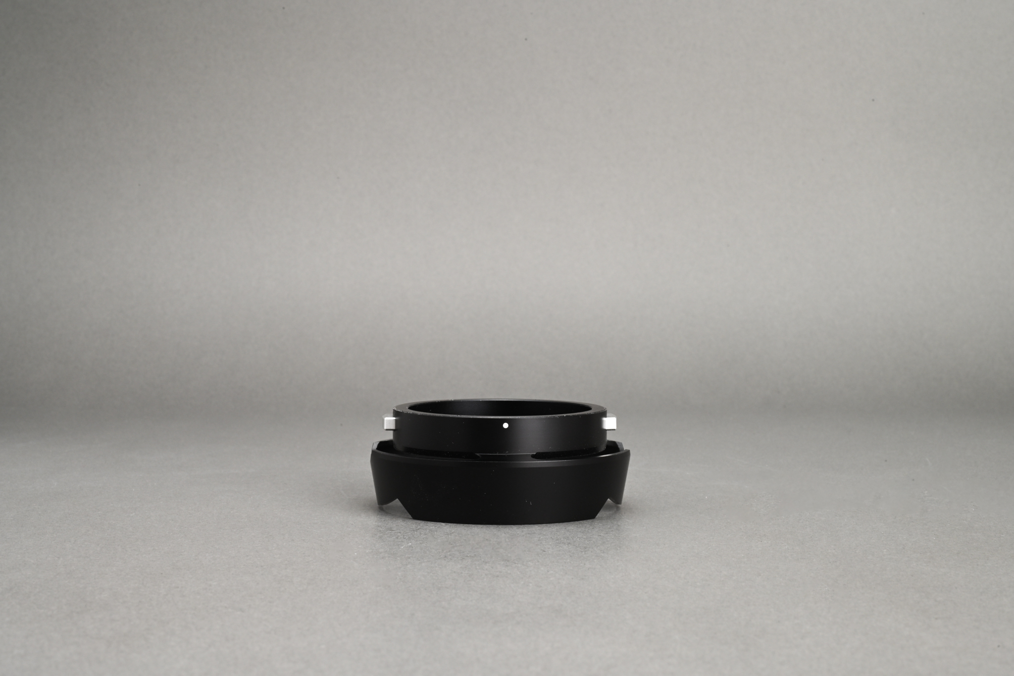 Picture of Leica Lens Flower Hood for Summilux-M 35mm f/1.4 (12466)