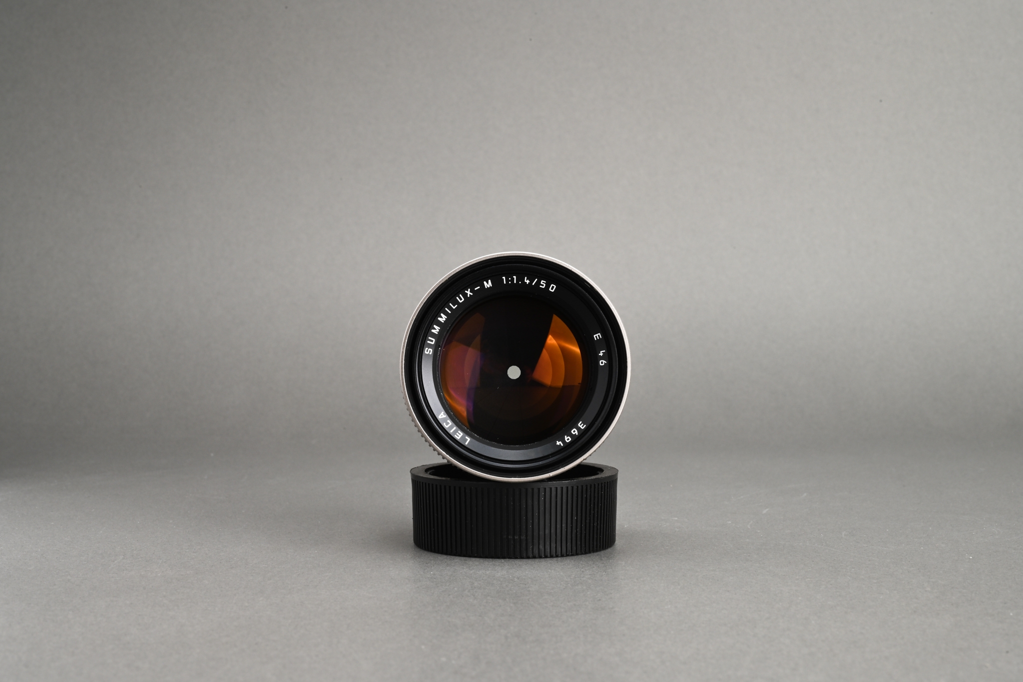 Picture of Leica Summilux-M 50mm f/1.4 Pre-ASPH Titanium