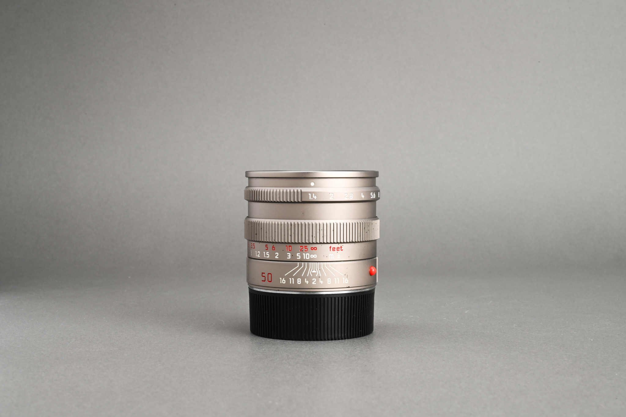 Picture of Leica Summilux-M 50mm f/1.4 Pre-ASPH Titanium