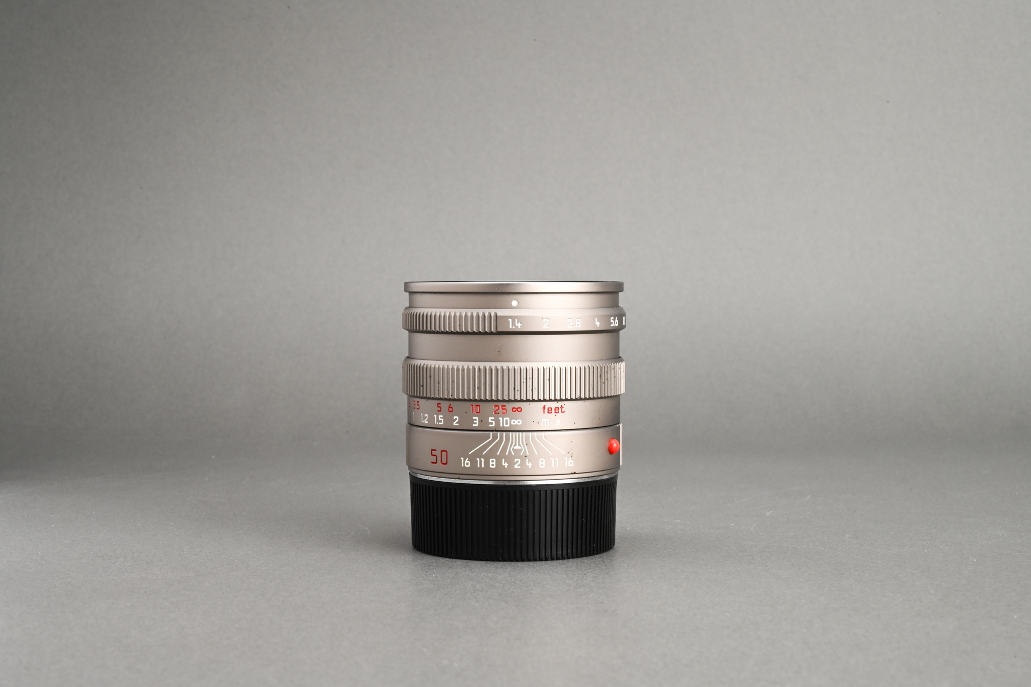 Picture of Leica Summilux-M 50mm f/1.4 Pre-ASPH Titanium
