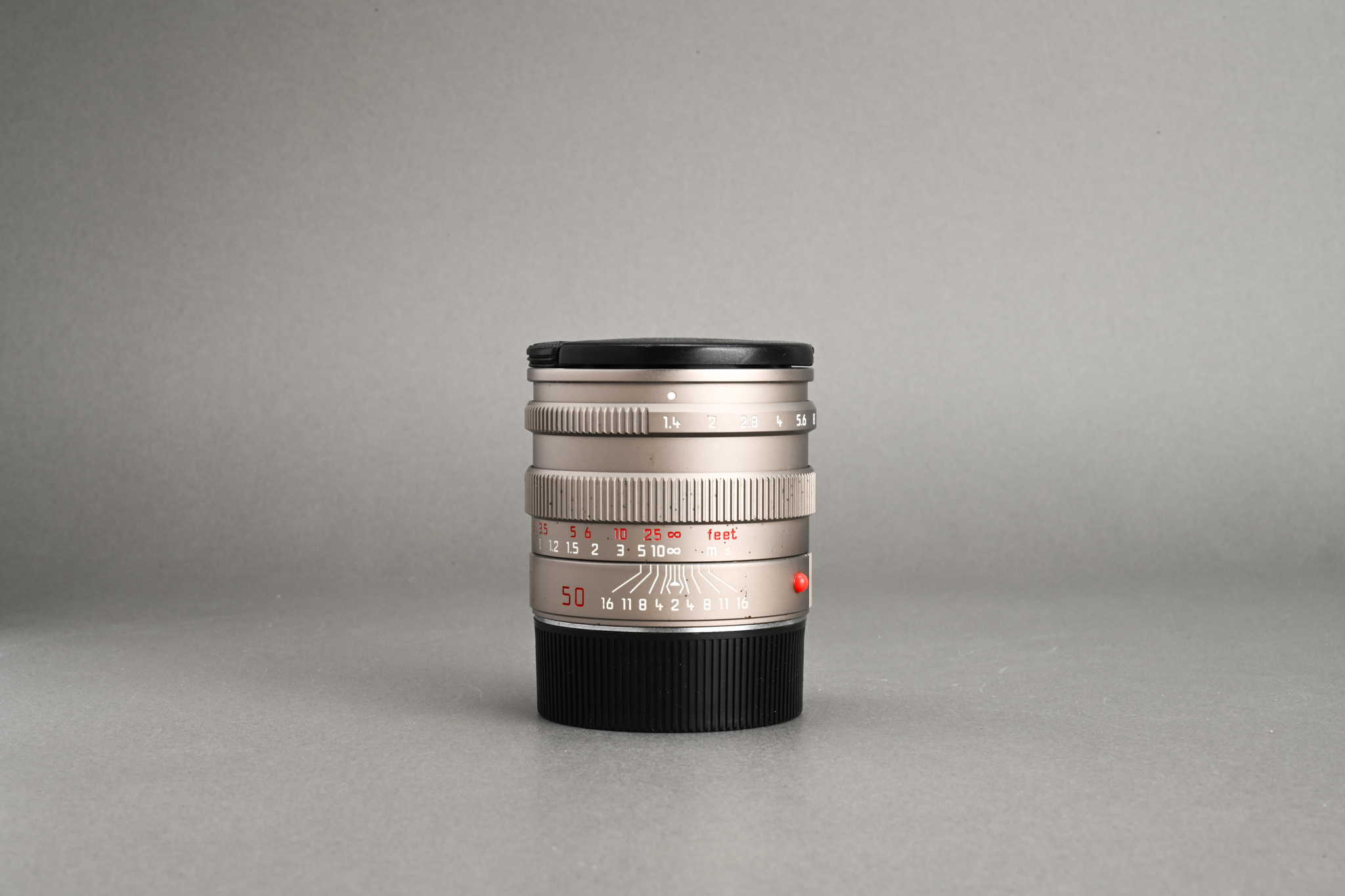 Picture of Leica Summilux-M 50mm f/1.4 Pre-ASPH Titanium
