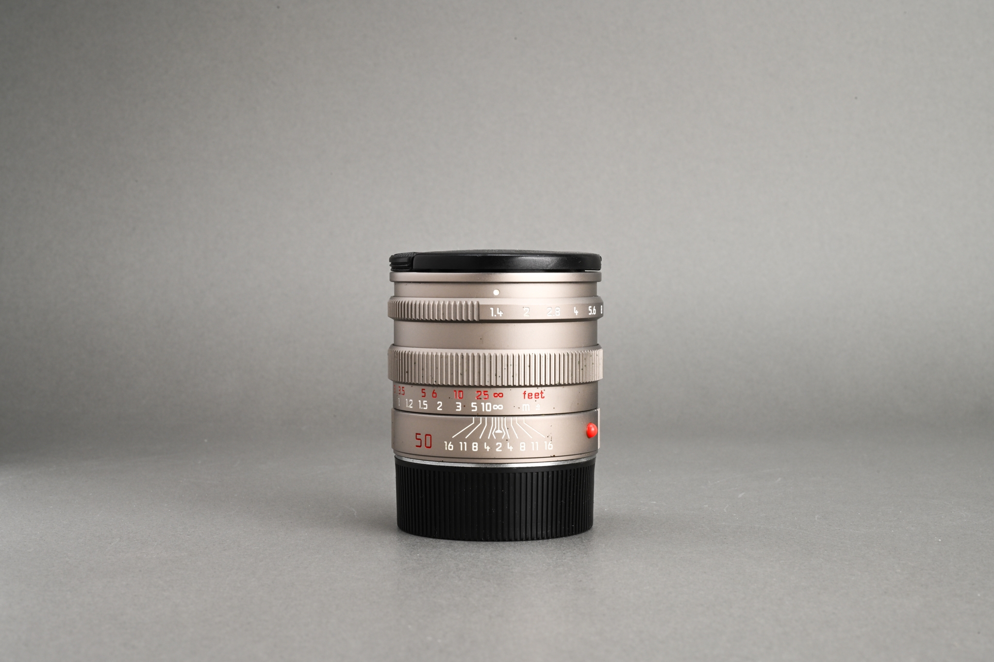 Picture of Leica Summilux-M 50mm f/1.4 Pre-ASPH Titanium