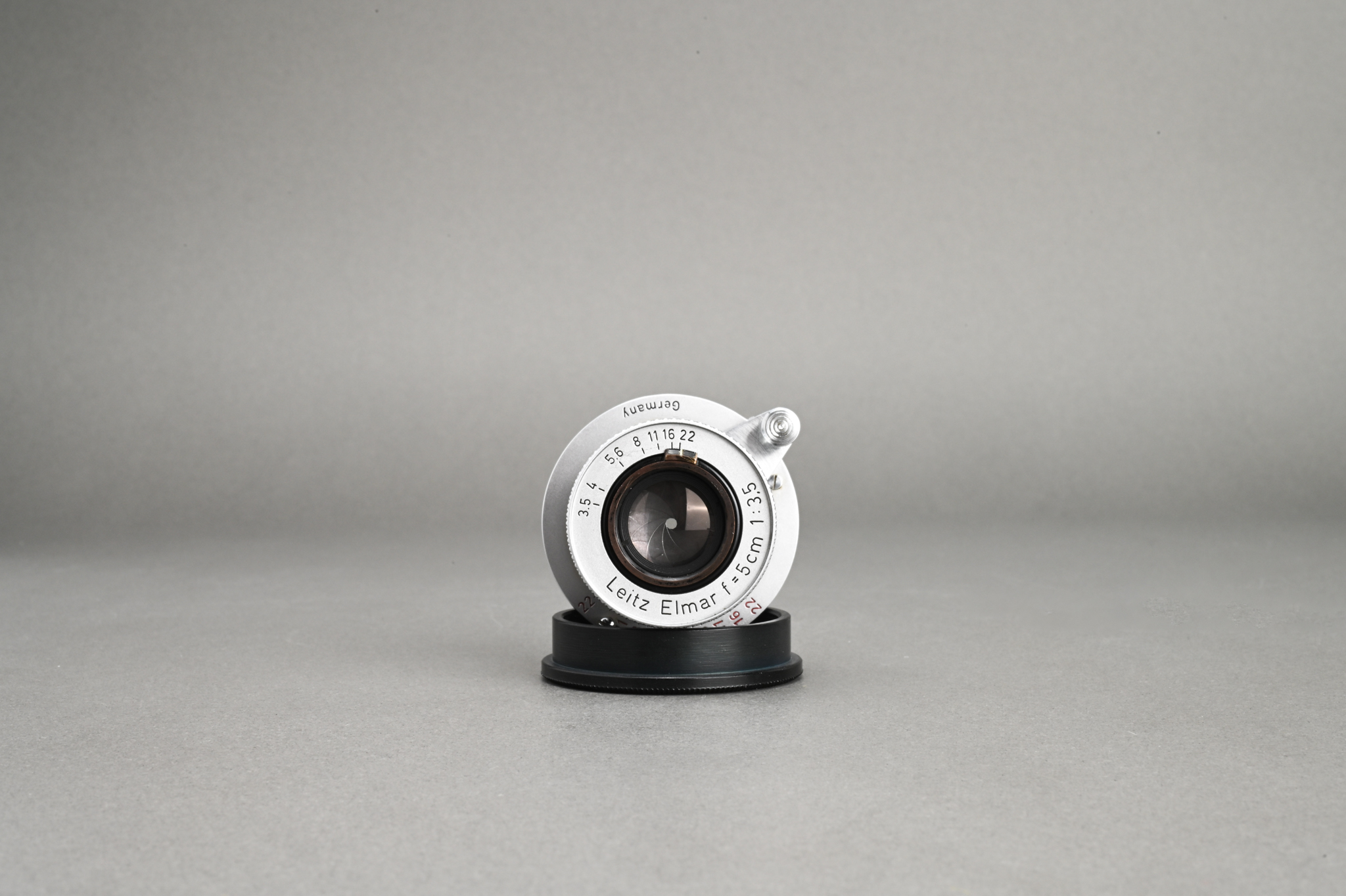Picture of Leica Elmar 50mm f/3.5 LTM Screw Red Scale
