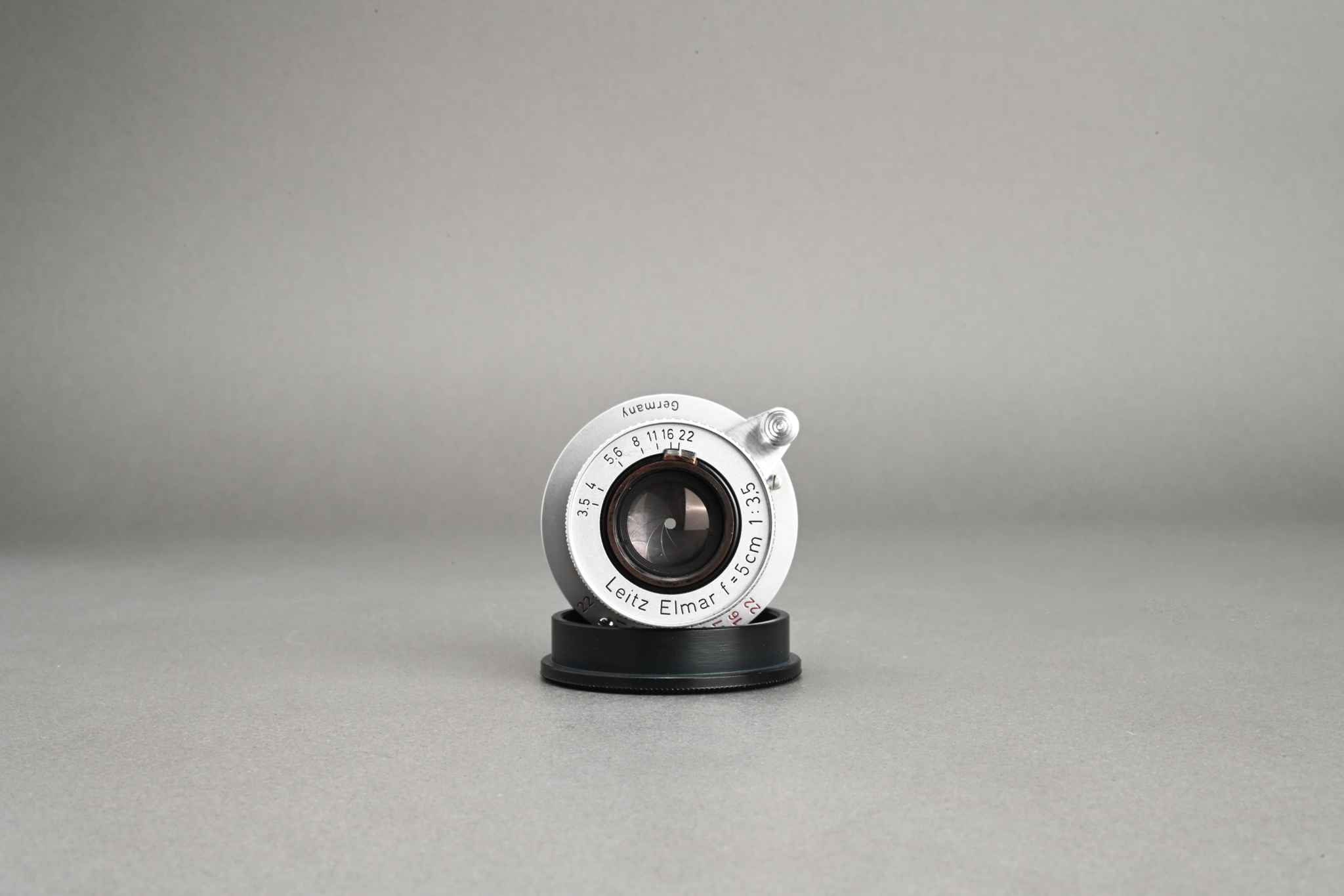 Picture of Leica Elmar 50mm f/3.5 LTM Screw Red Scale