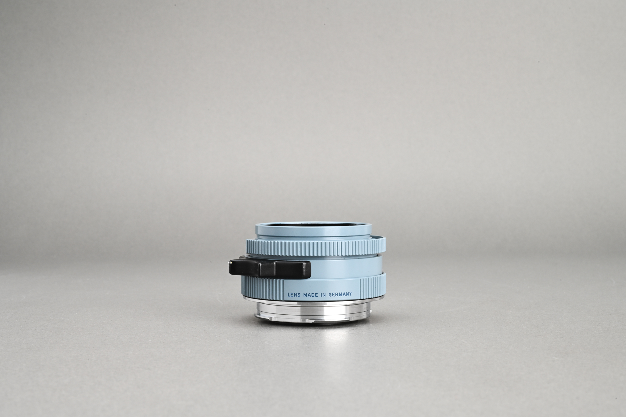 Picture of Leica M2-R (US Army) with Leica Summicron-M 35mm f/2 Ver.4 Black Germany King of Bokeh (KOB) KOB 7-element Kanto Repaint RAF Blue
