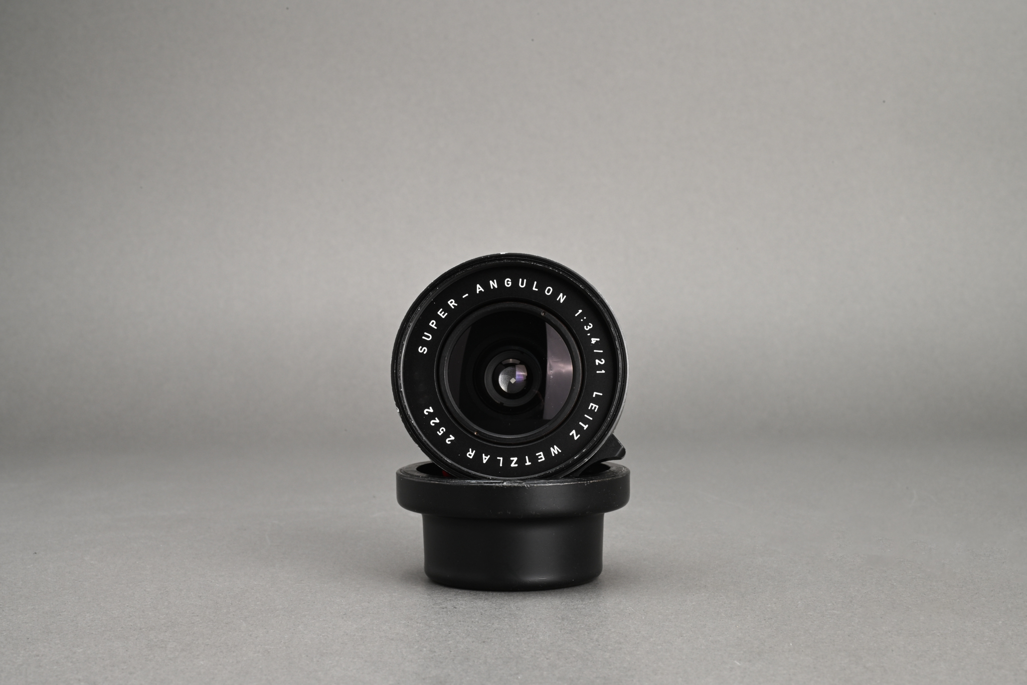 Picture of Leica Super-Angulon-M 21mm f/3.4 Black