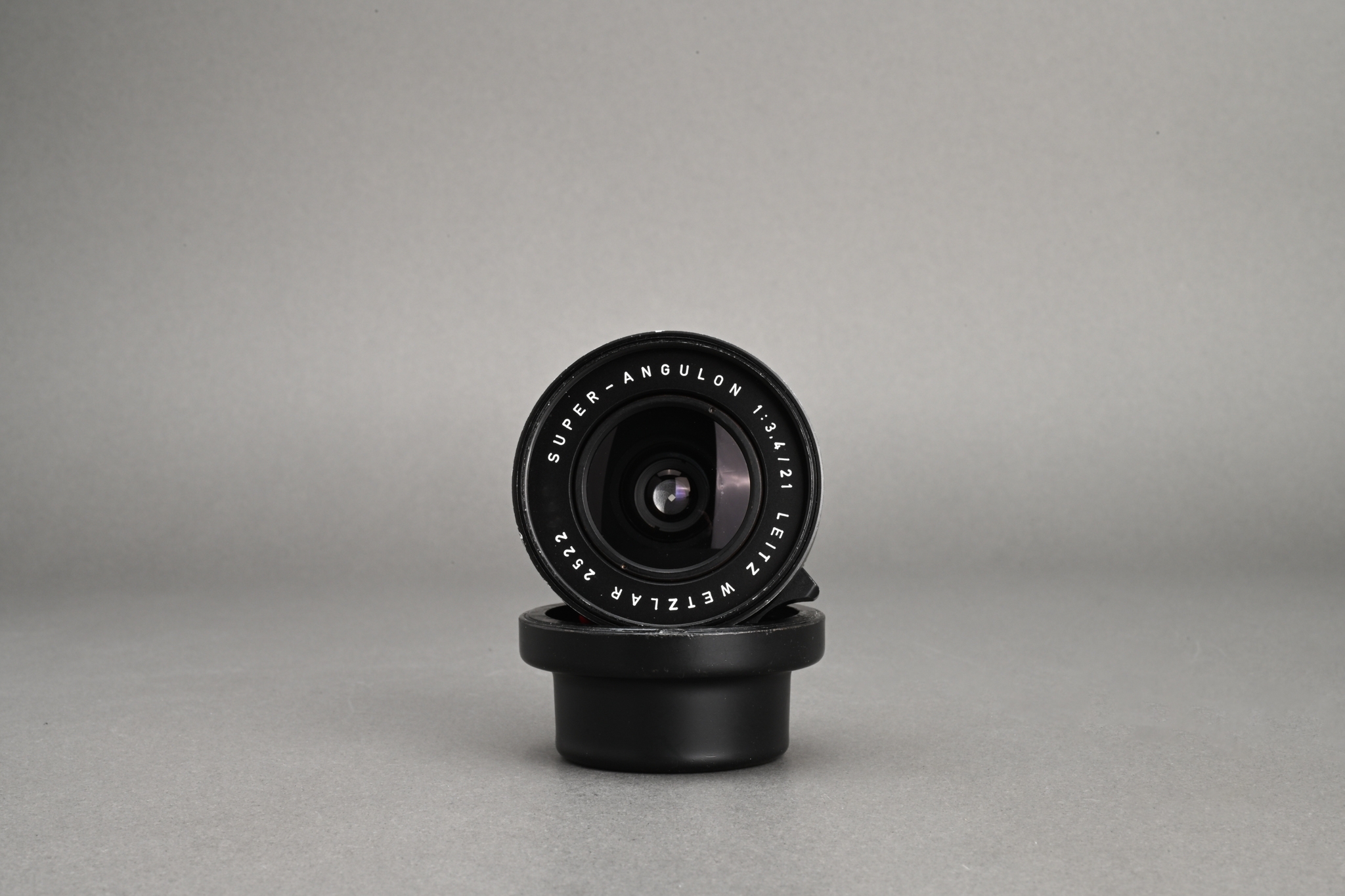 Picture of Leica Super-Angulon-M 21mm f/3.4 Black