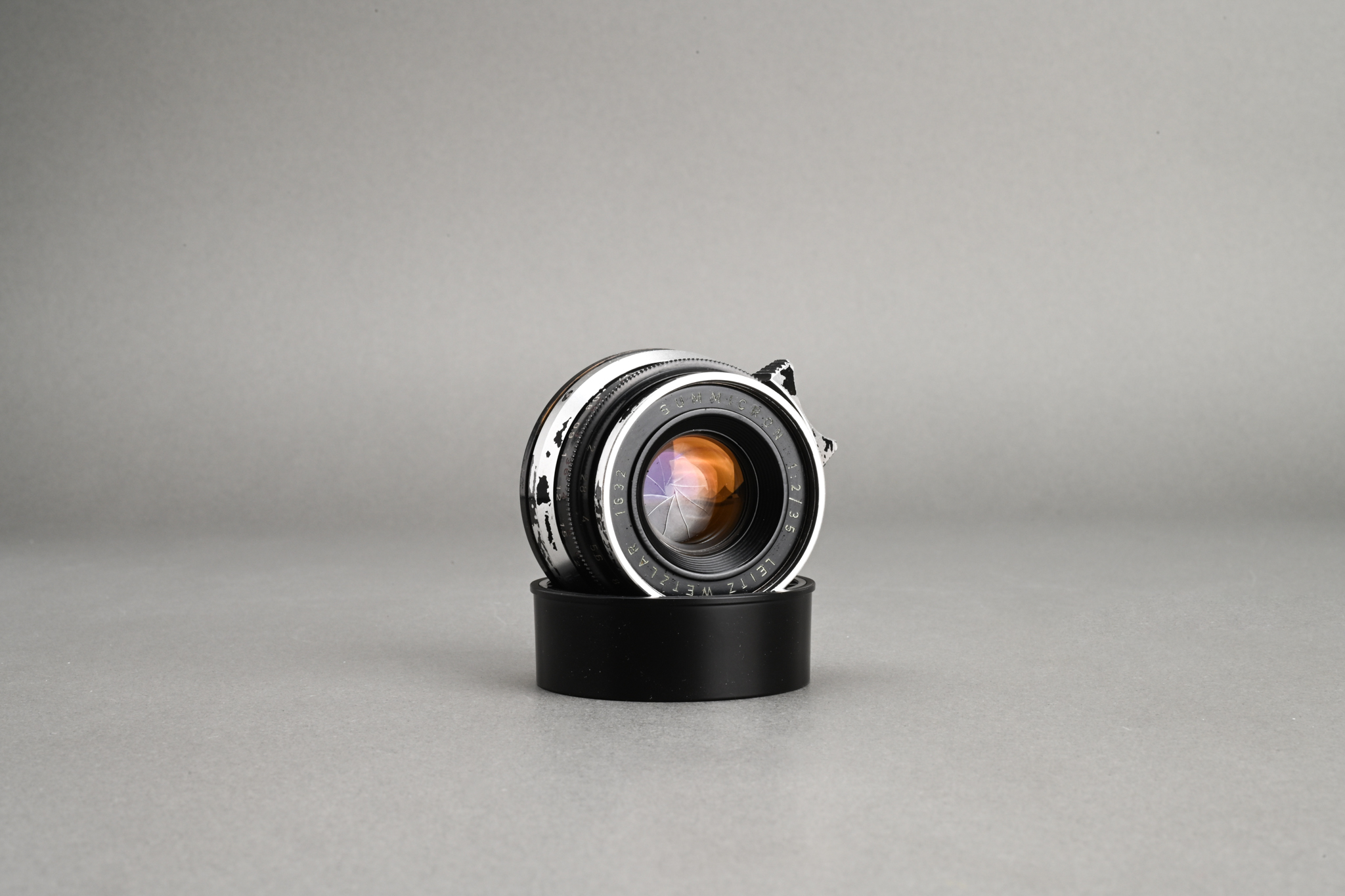Picture of Leica Summicron-M 35mm f/2 Ver.1 8-Element Black Paint Germany Brass Mount