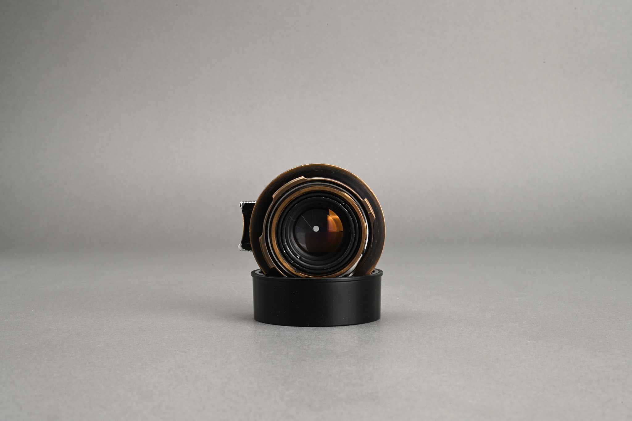 Picture of Leica Summicron-M 35mm f/2 Ver.1 8-Element Black Paint Germany Brass Mount