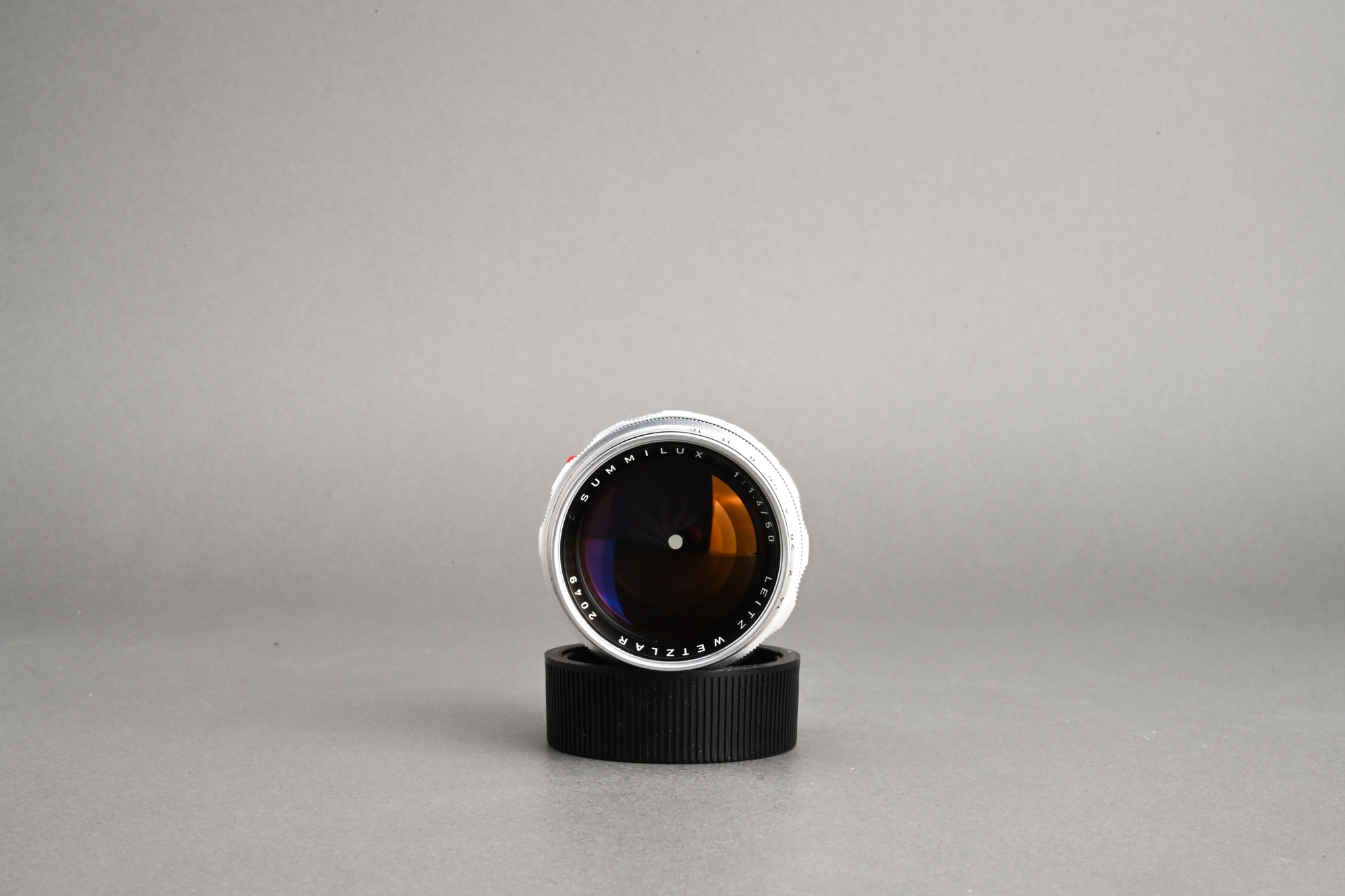 Picture of Leica Summilux-M 50mm f/1.4 Ver.2 E43 Silver Chrome