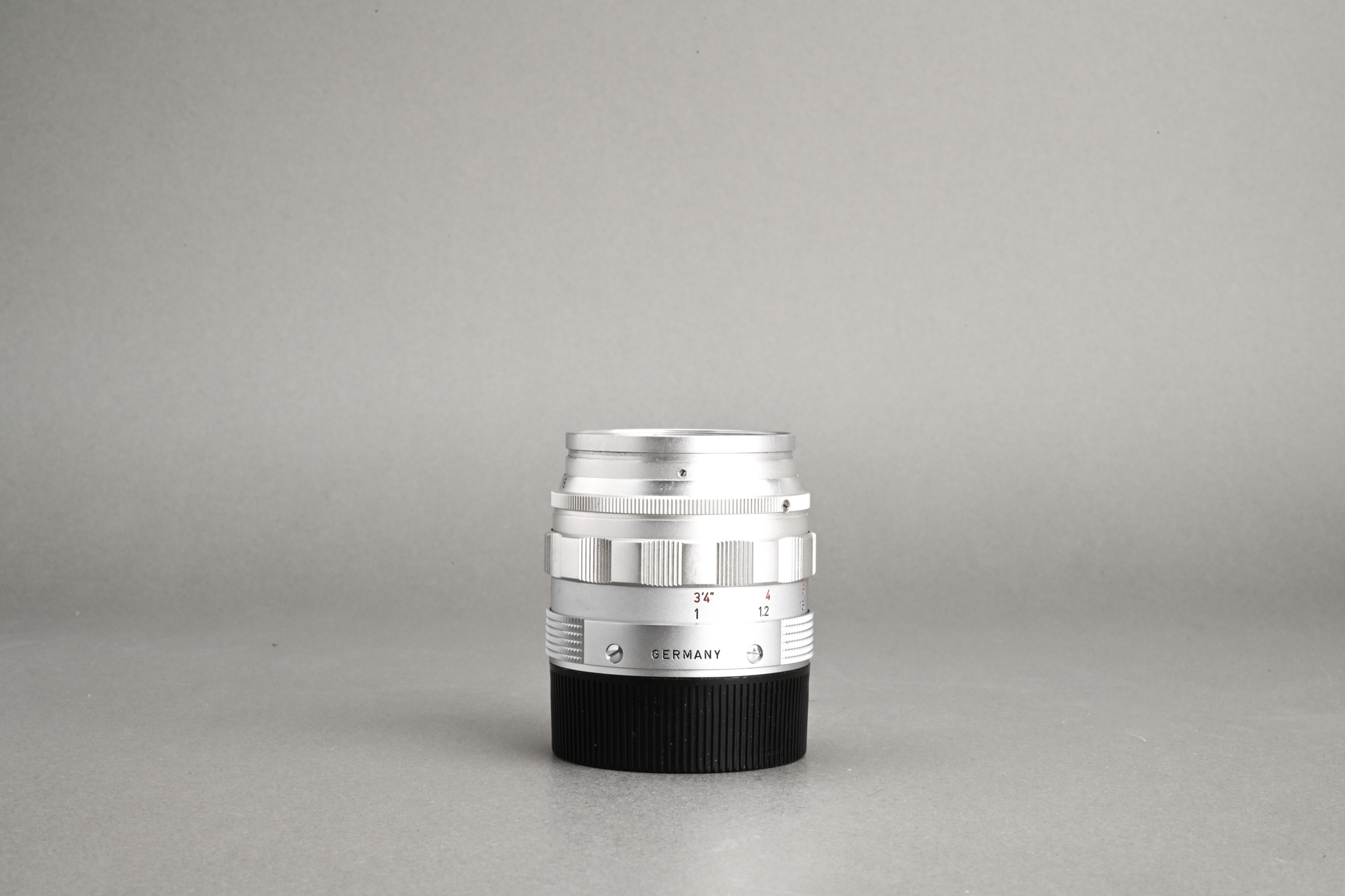 Picture of Leica Summilux-M 50mm f/1.4 Ver.2 E43 Silver Chrome