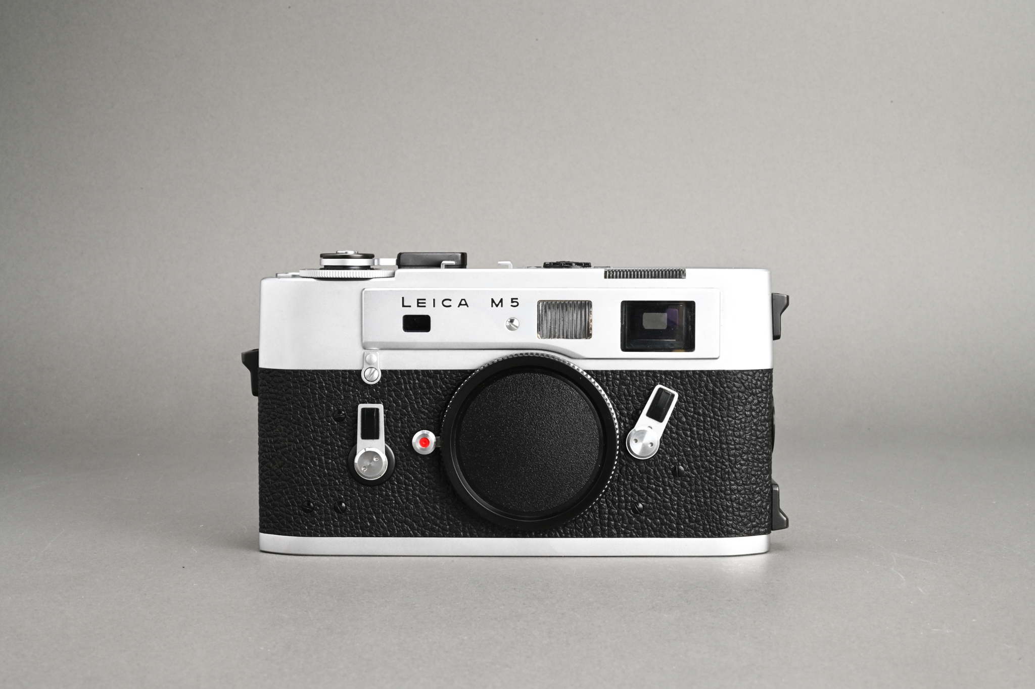 Picture of Leica M5 Silver Chrome Early (First 17 Piece)