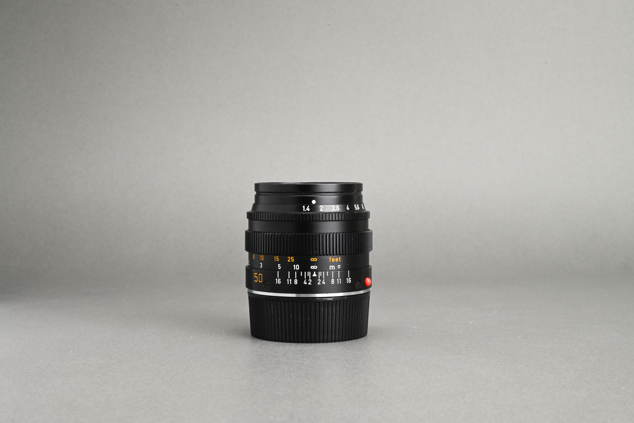 Picture of Leica Summilux-M 50mm f/1.4 Ver.2 Black Late