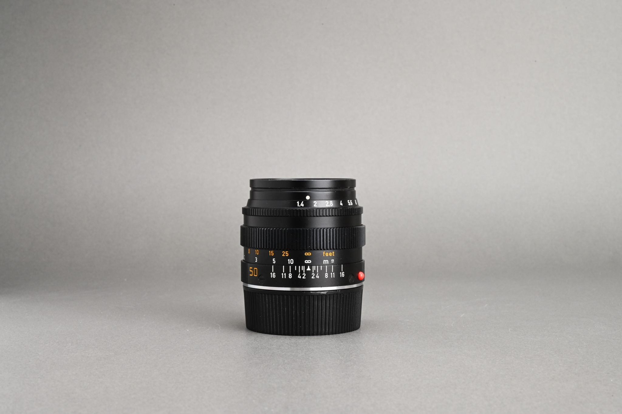 Picture of Leica Summilux-M 50mm f/1.4 Ver.2 Black Late