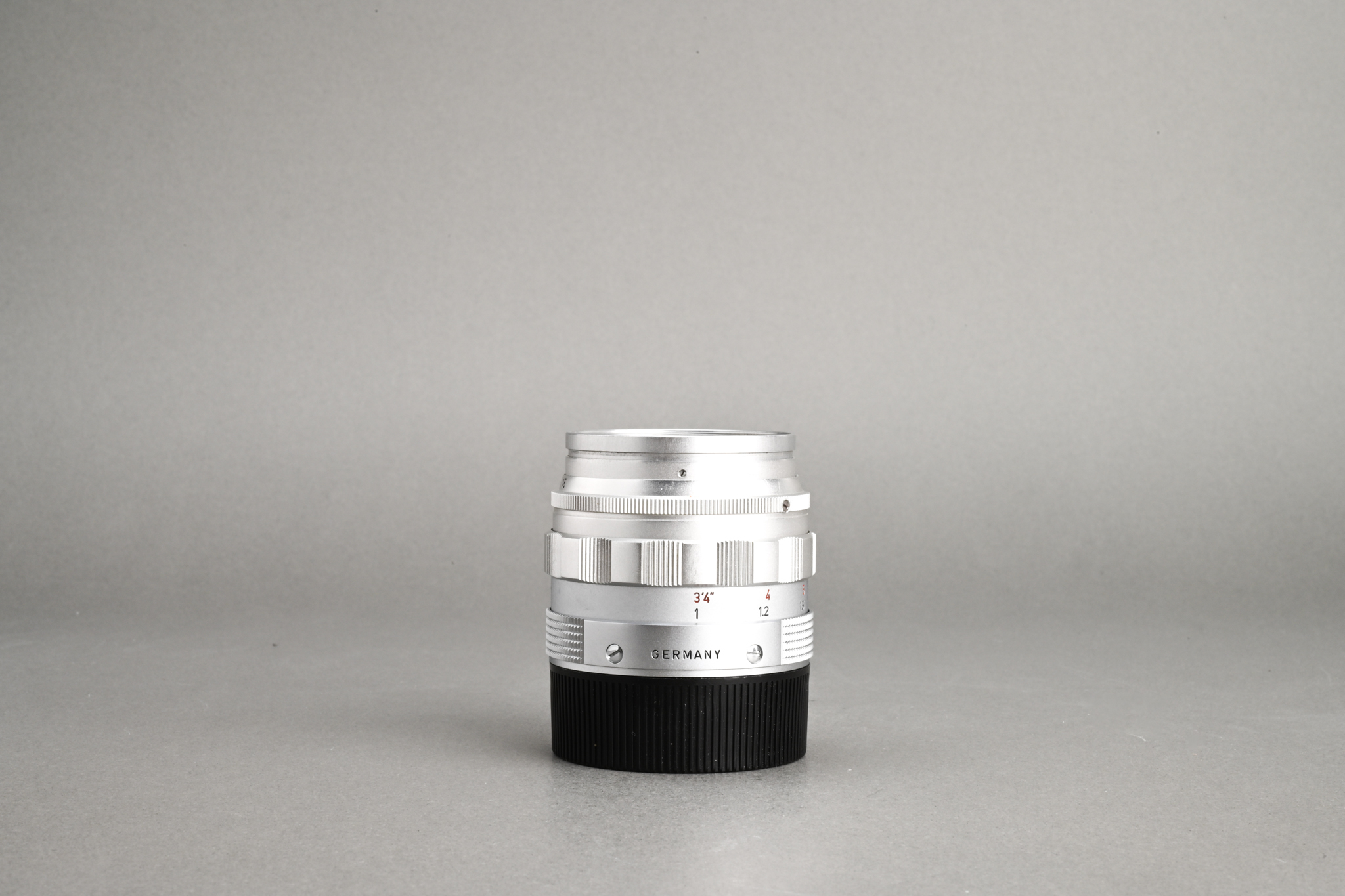 Picture of Leica Summilux-M 50mm f/1.4 Ver.2 E43 Silver Chrome