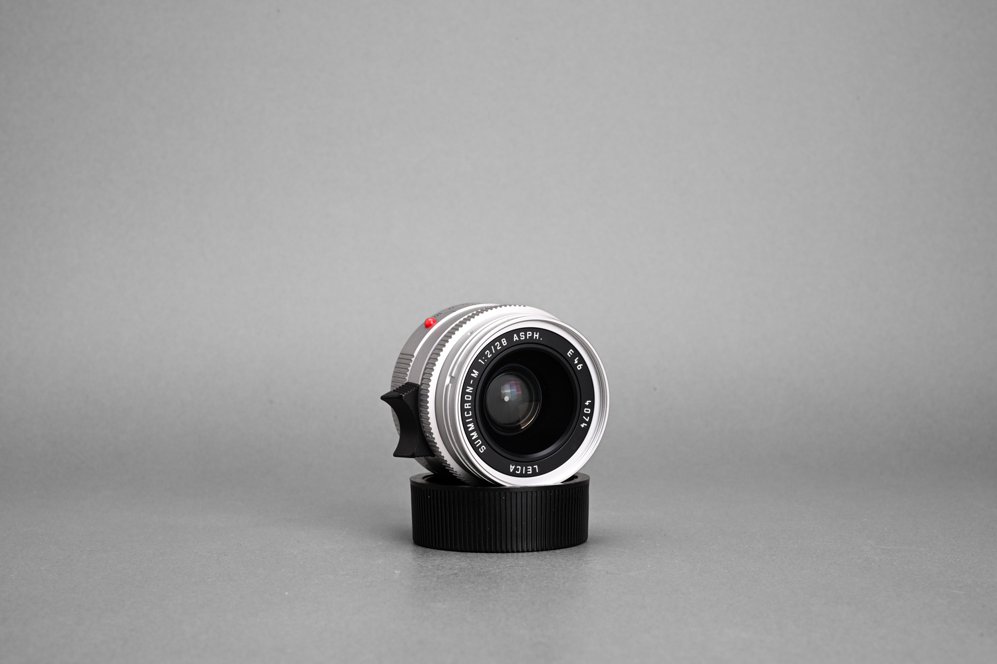Picture of Leica Summicron-M 28mm f/2 ASPH Ver.1 Silver Chrome 6-bit