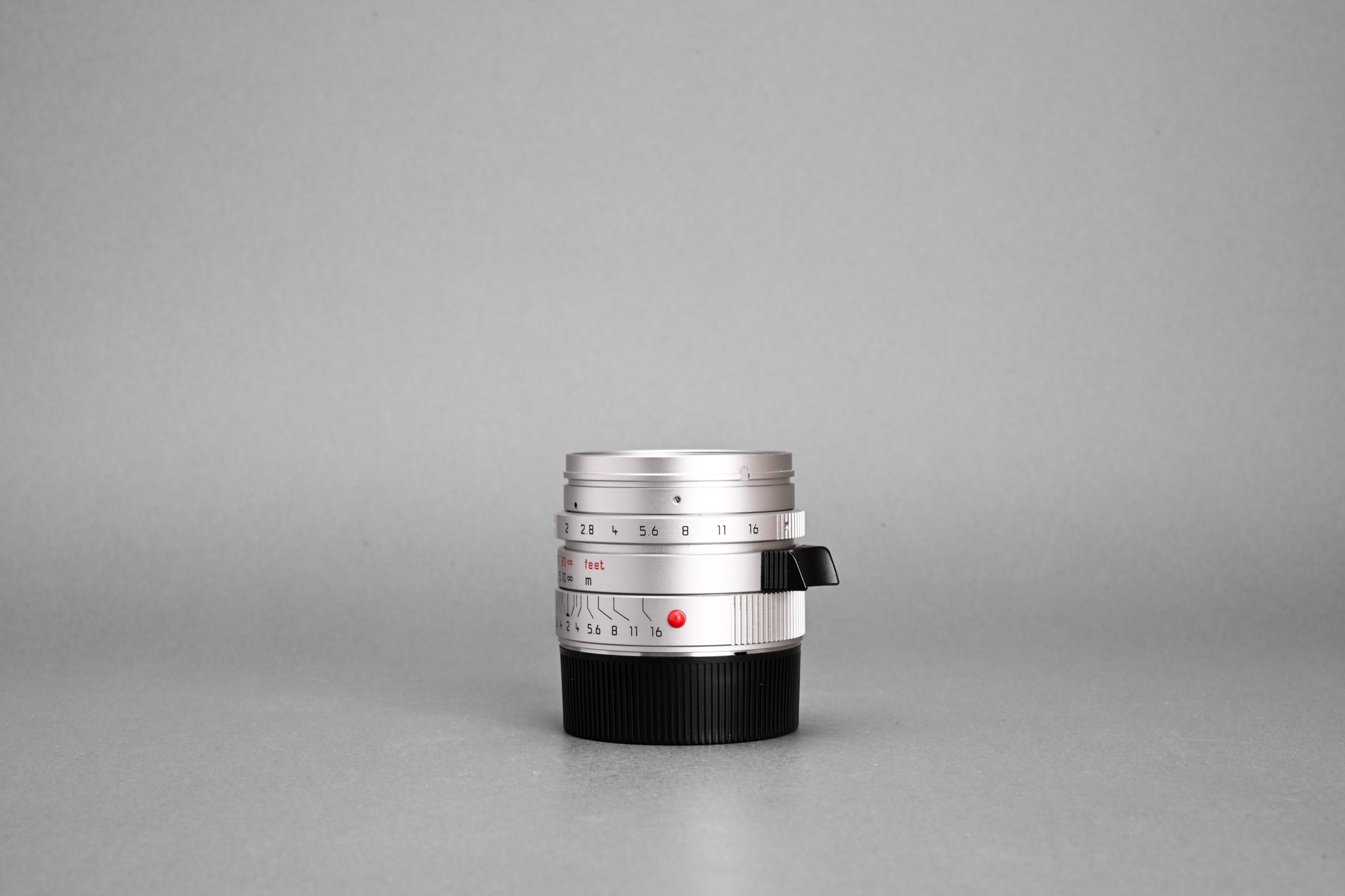 Picture of Leica Summicron-M 28mm f/2 ASPH Ver.1 Silver Chrome 6-bit