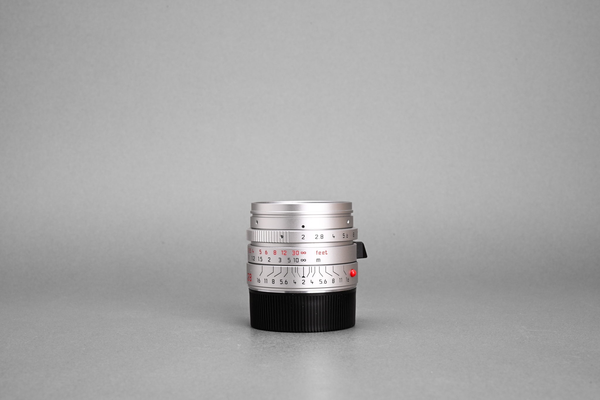 Picture of Leica Summicron-M 28mm f/2 ASPH Ver.1 Silver Chrome 6-bit
