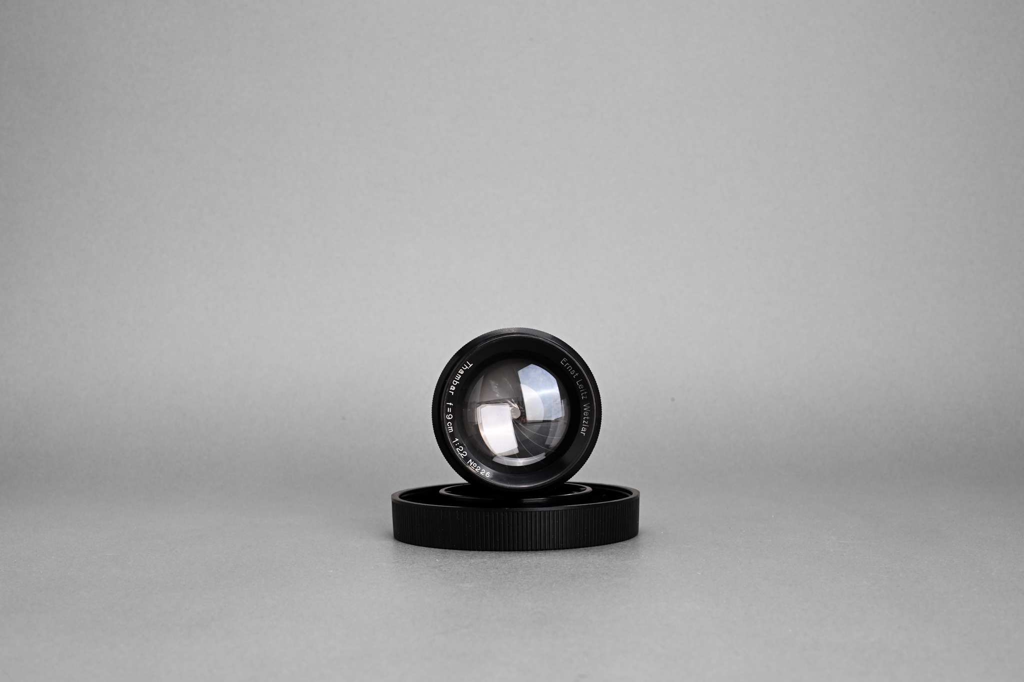 Picture of Leica Thambar 90mm f/2.2 LTM Screw