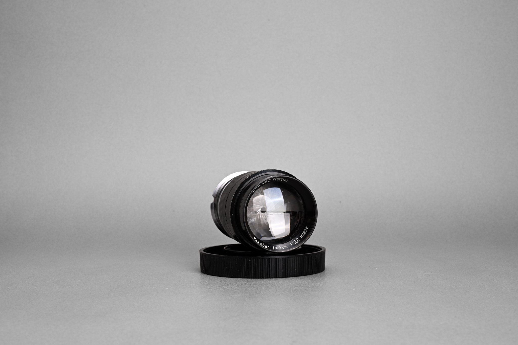 Picture of Leica Thambar 90mm f/2.2 LTM Screw